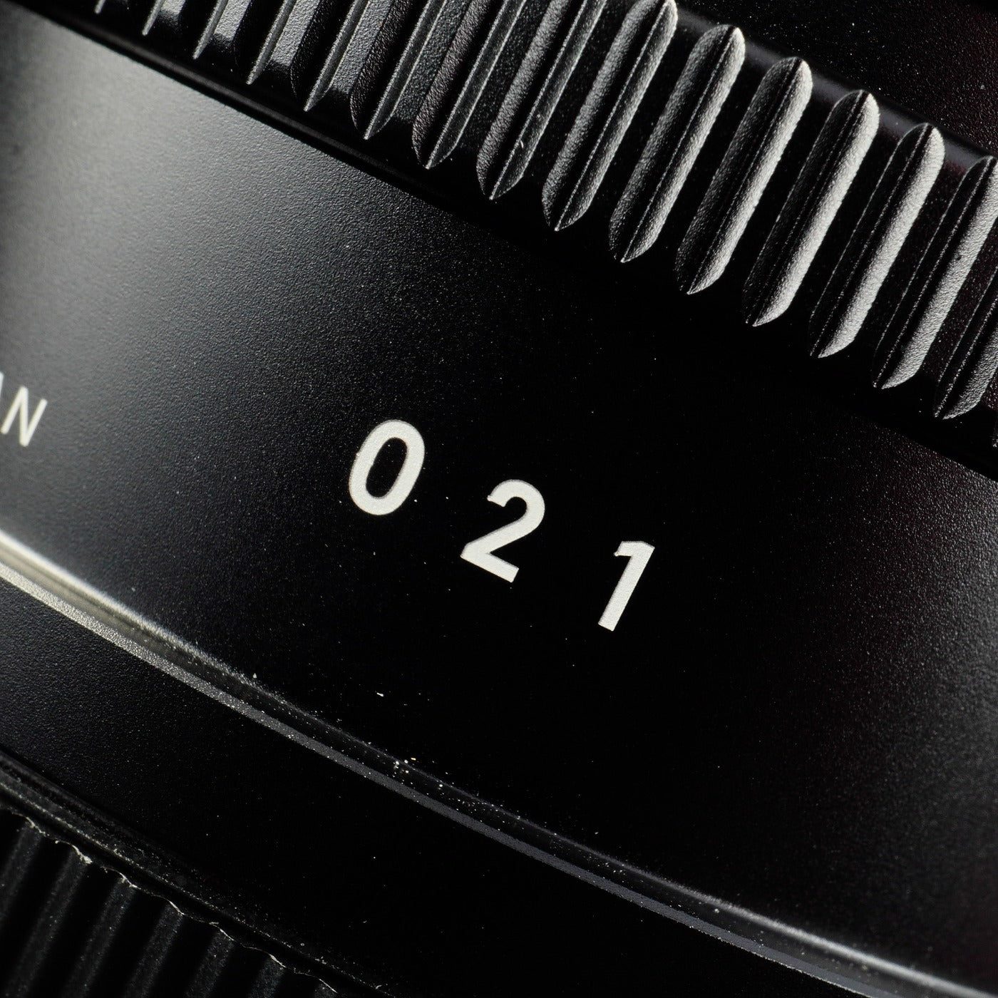 SIGMA 90mm F/2.8 DG DN (L用) 単焦点レンズ