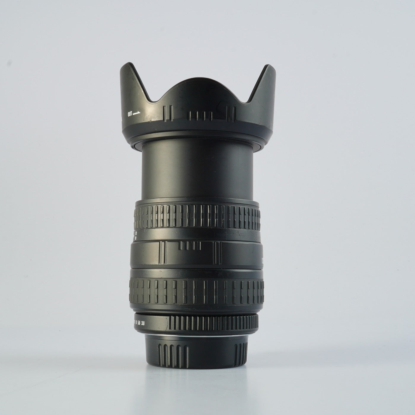 SIGMA 28-105mm F/3.8-5.6 UC-Ⅲ ASPHERICAL IF (Pentax K用) ズームレンズ