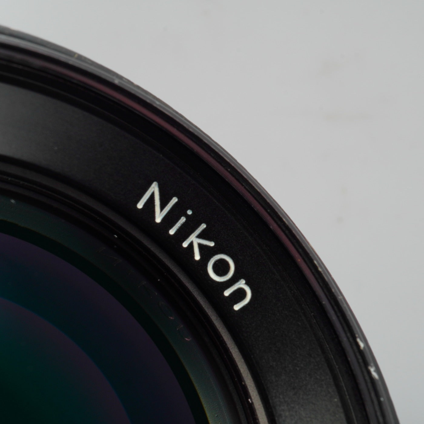 Nikon Ai-S Nikkor 105mm F/2.5 単焦点レンズ