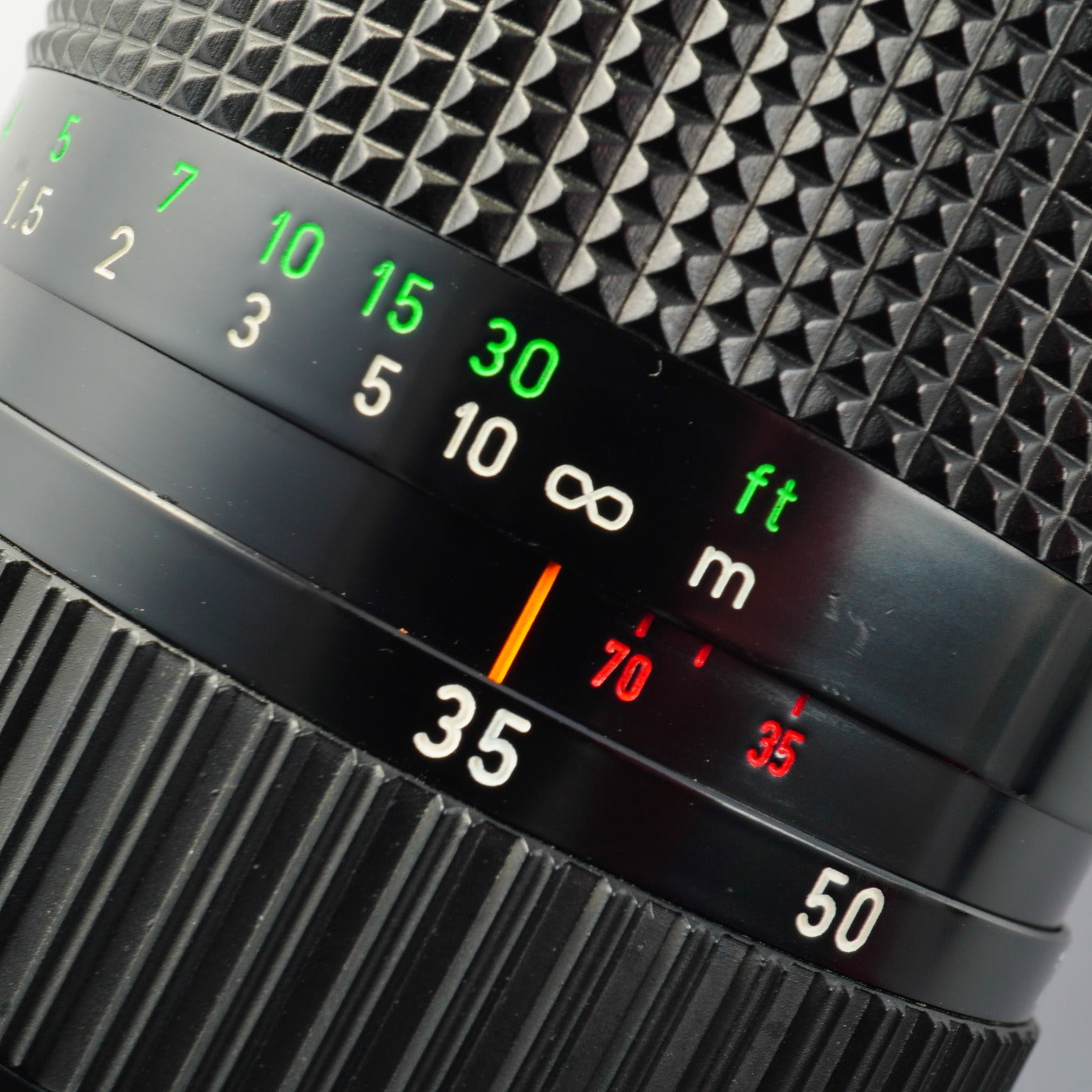 Canon FD 35-70mm F/4 ズームレンズ