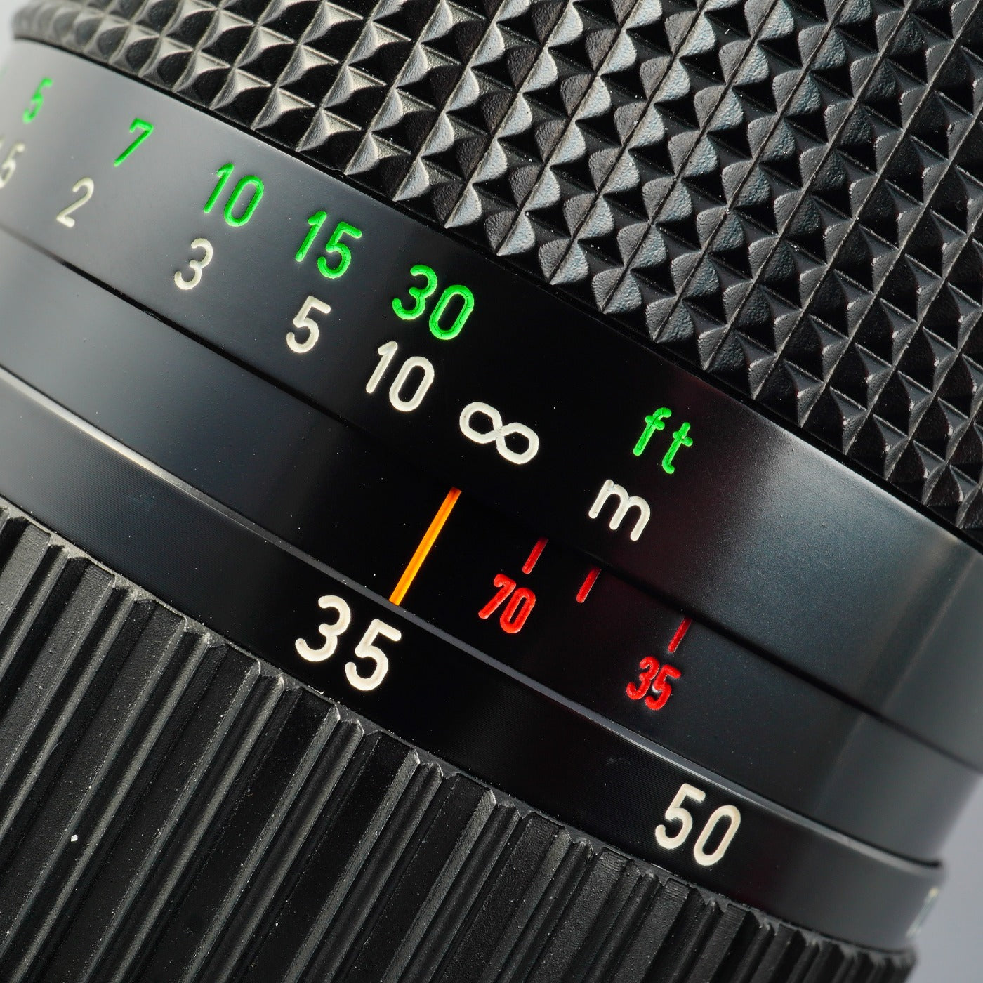 Canon FD 35-70mm F/4 ズームレンズ