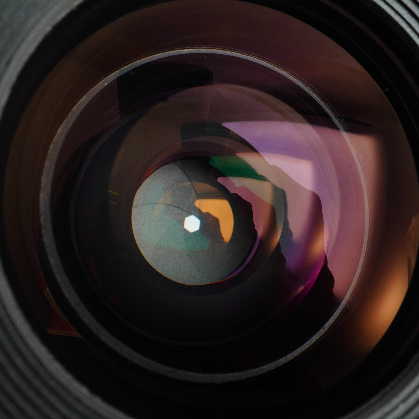 MINOLTA New MD 28mm F/2.8 単焦点レンズ