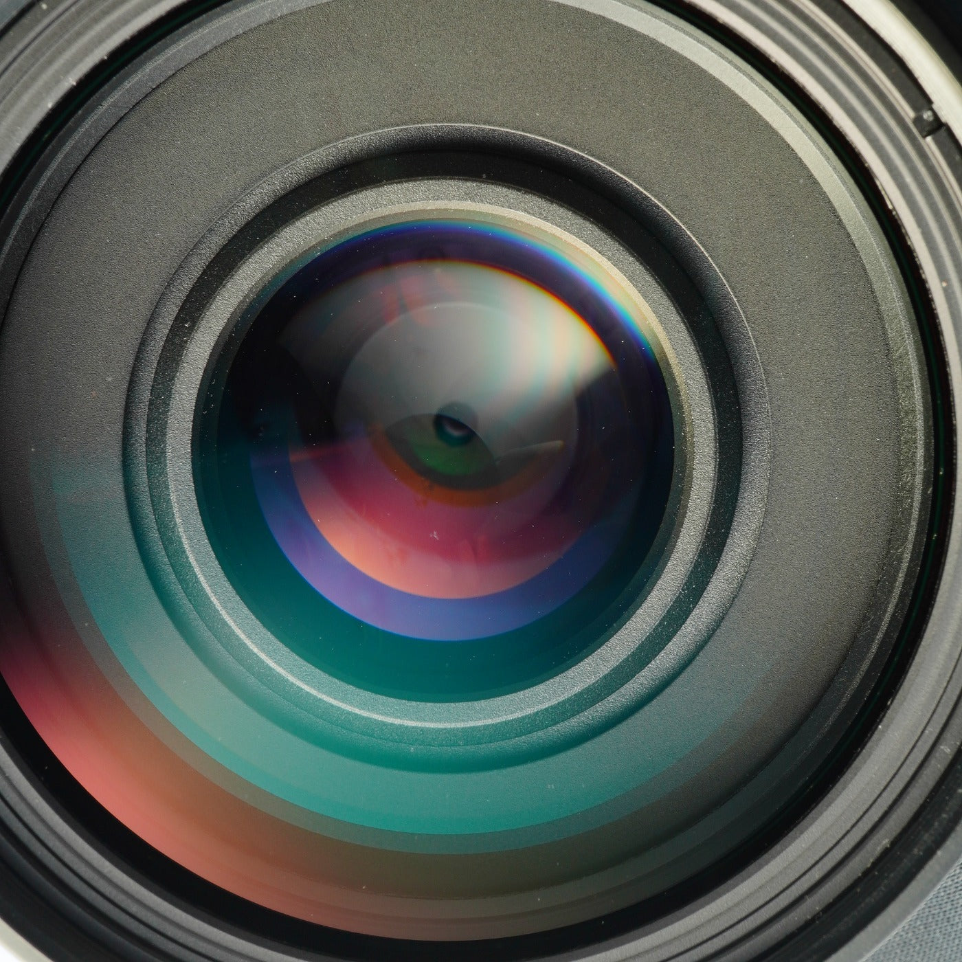 Nikon AF NIKKOR 70-300mm F/4-5.6 D ED ズームレンズ