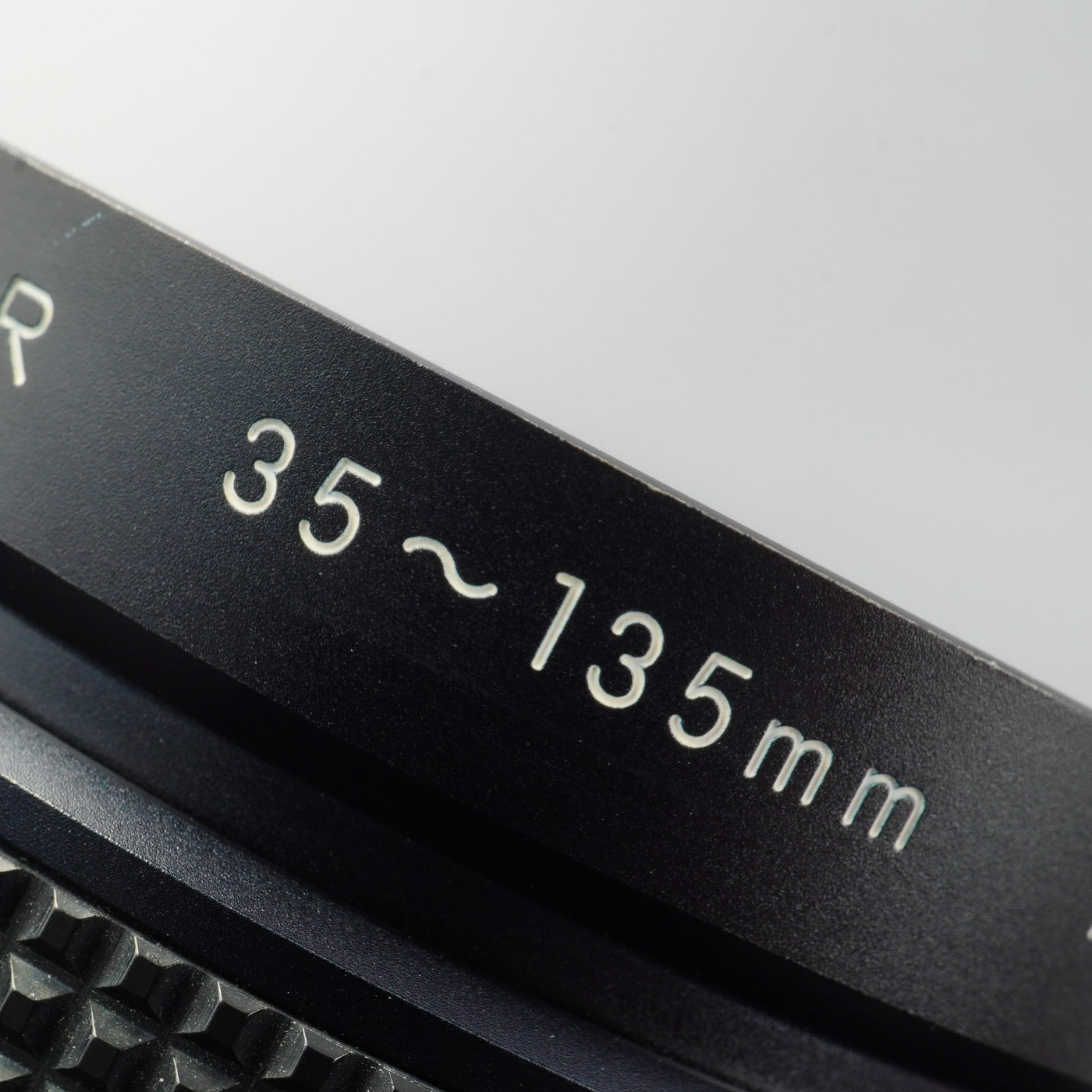 Nikon Ai-S Zoom-NIKKOR 35-135mm F/3.5-4.5 ズームレンズ