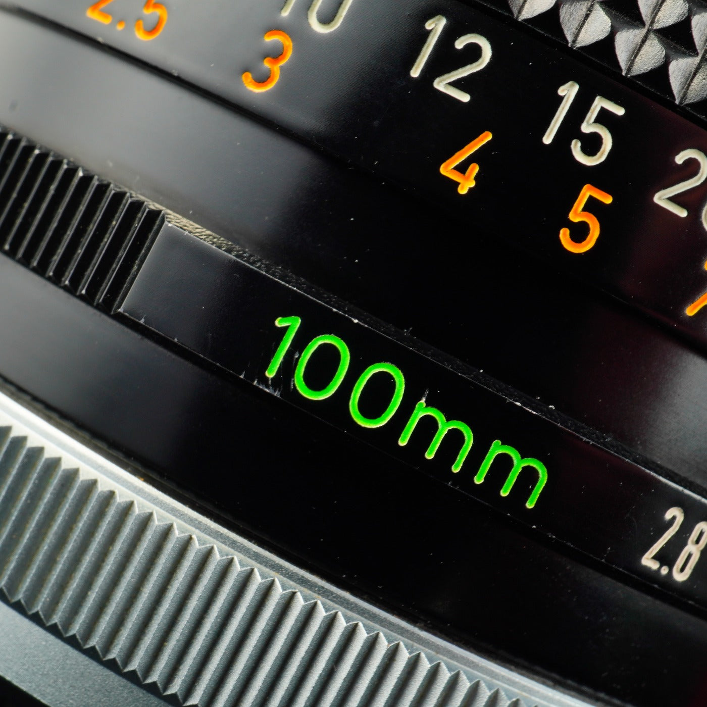 Canon FD 100mm F/2.8 S.S.C. 単焦点レンズ