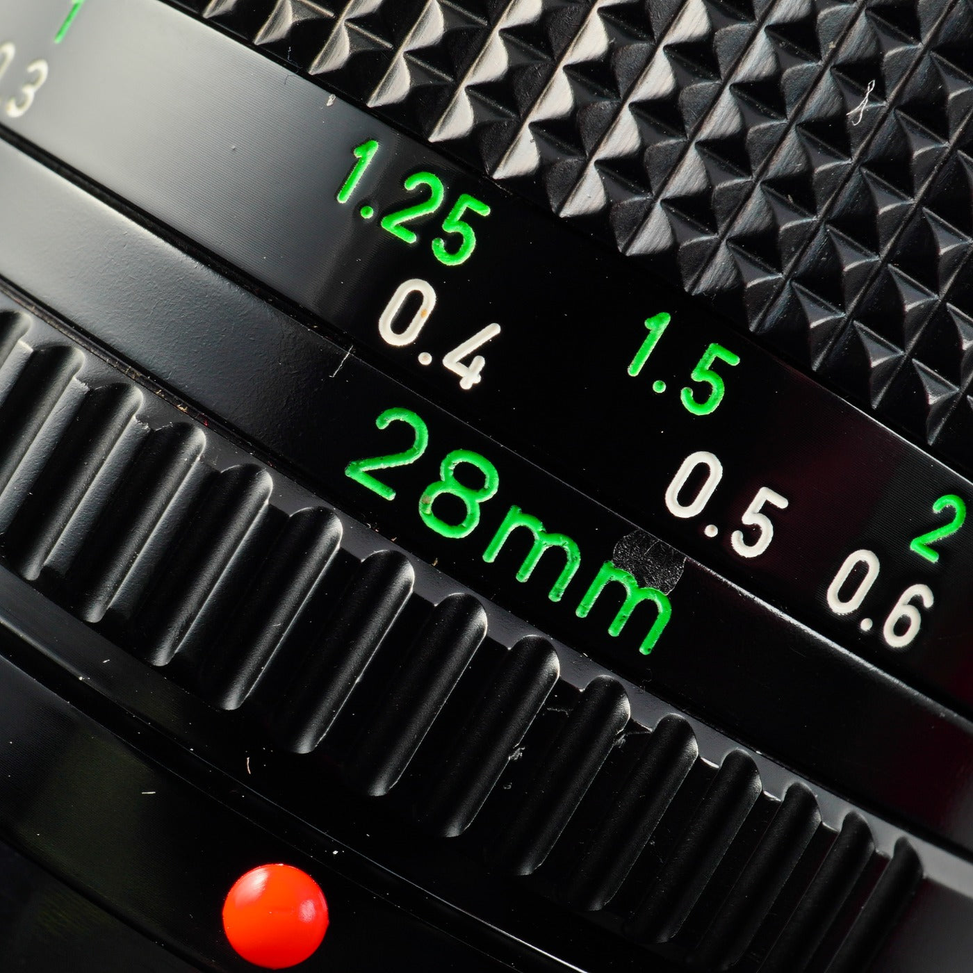 【ジャンク】 Canon New FD NFD 28mm F/2 単焦点レンズ