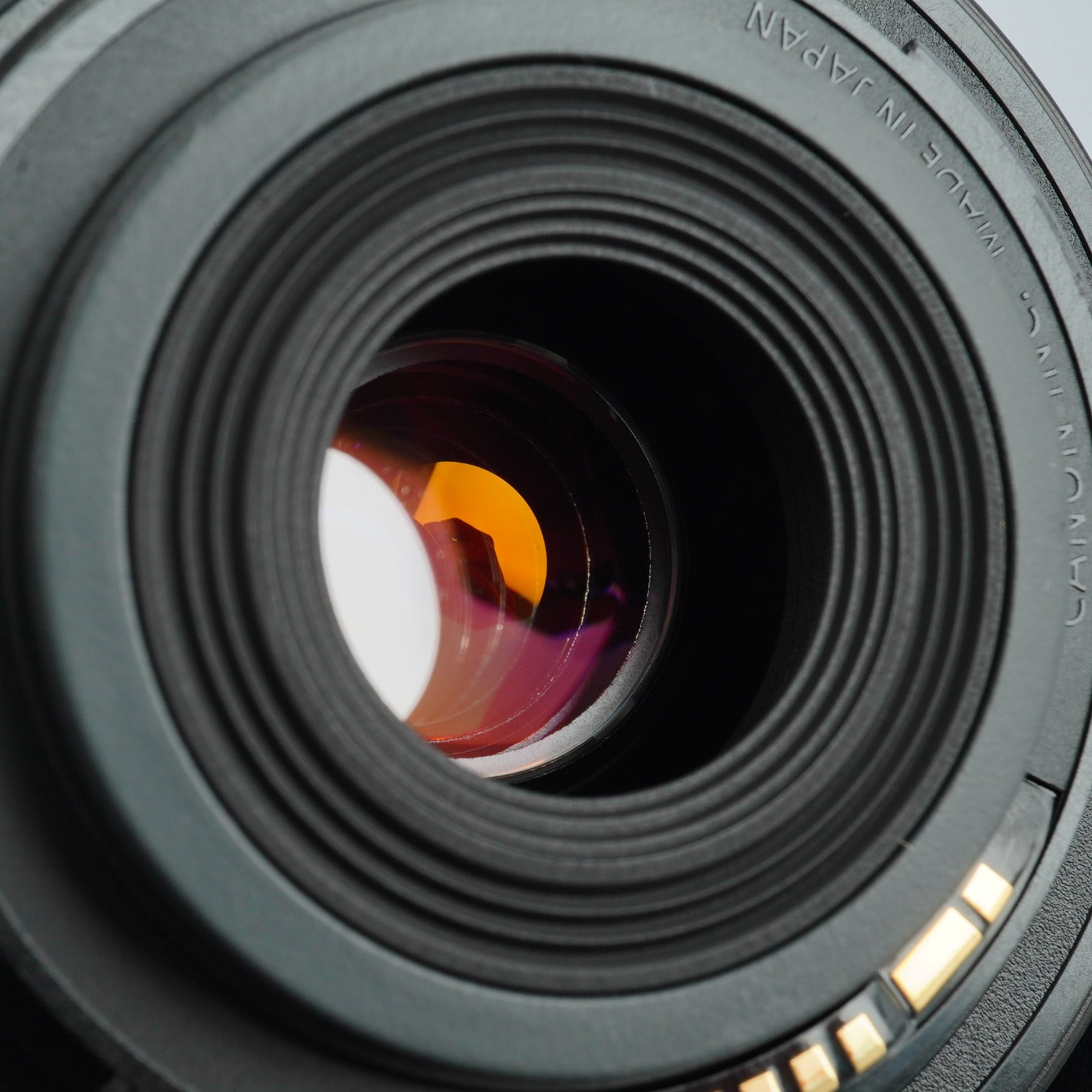 Canon EF-S 18-55mm f/3.5-5.6 IS ズームレンズ