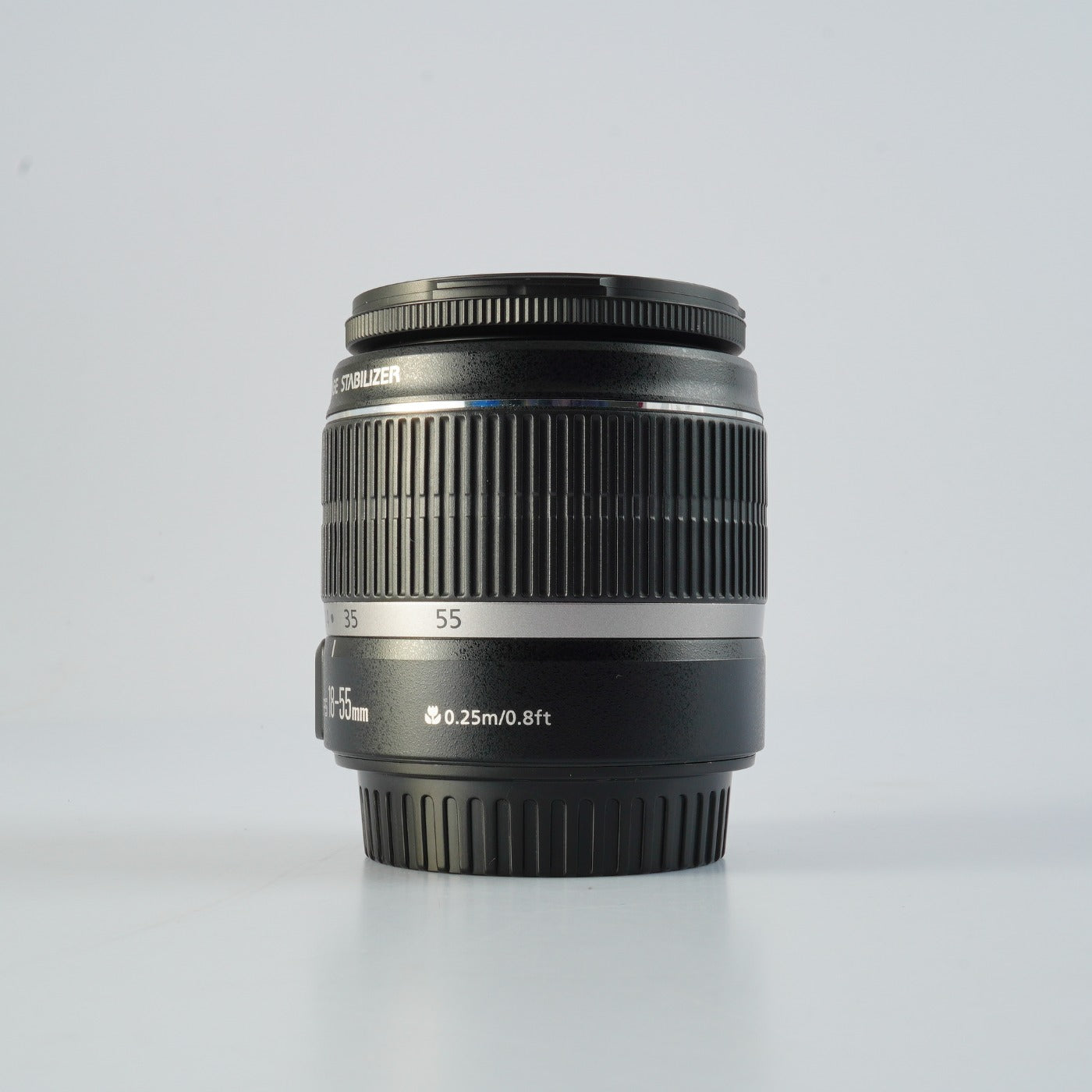 Canon EF-S 18-55mm f/3.5-5.6 IS ズームレンズ