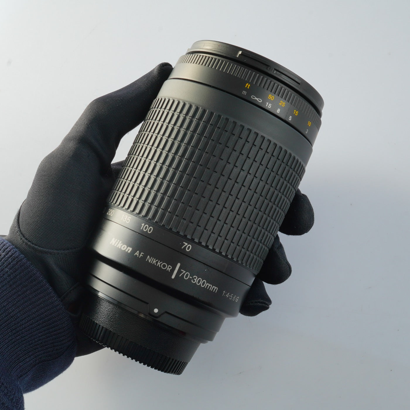 Nikon AF NIKKOR 70-300mm F/4-5.6 G ズームレンズ
