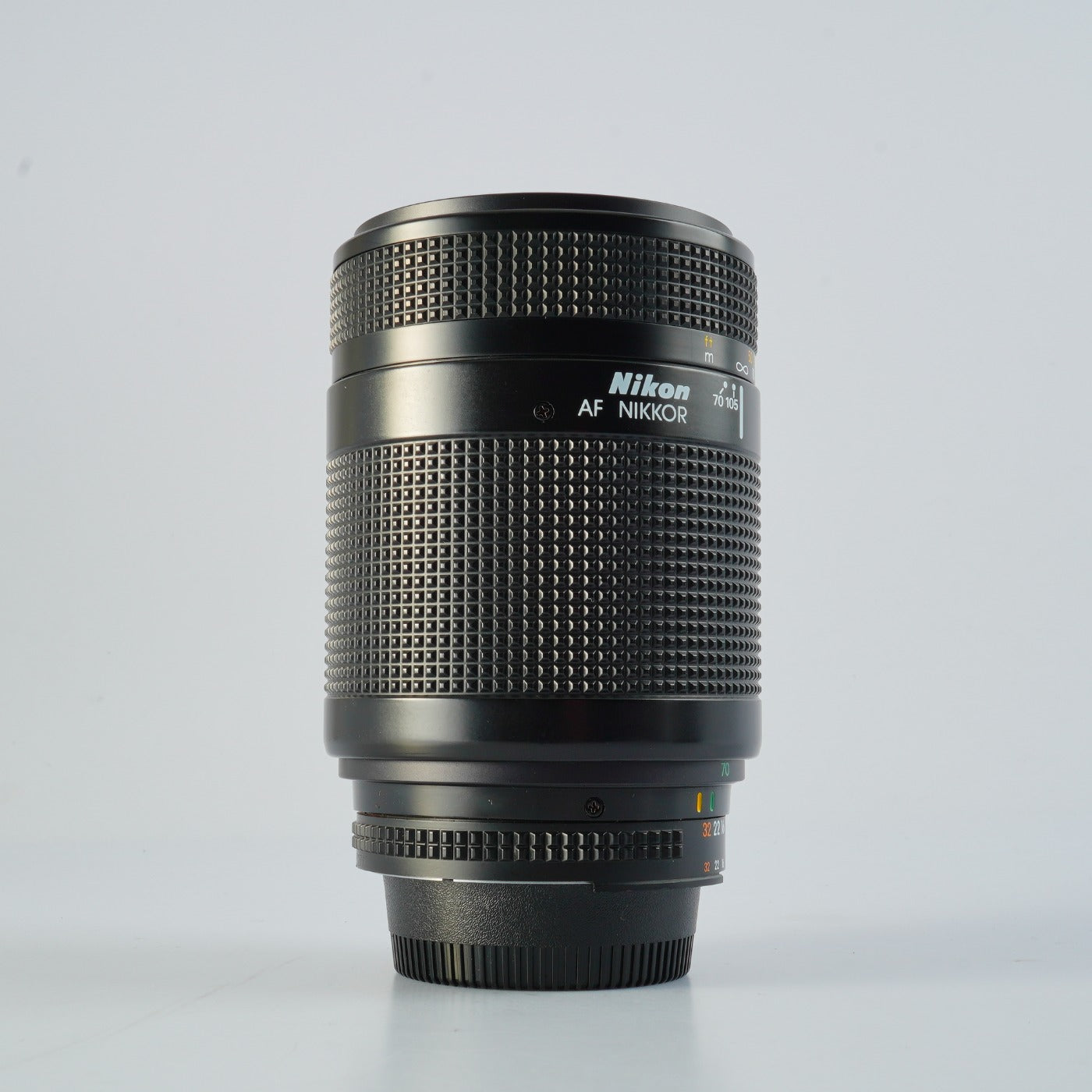 Nikon AF NIKKOR 70-210mm F/4-5.6 ズームレンズ