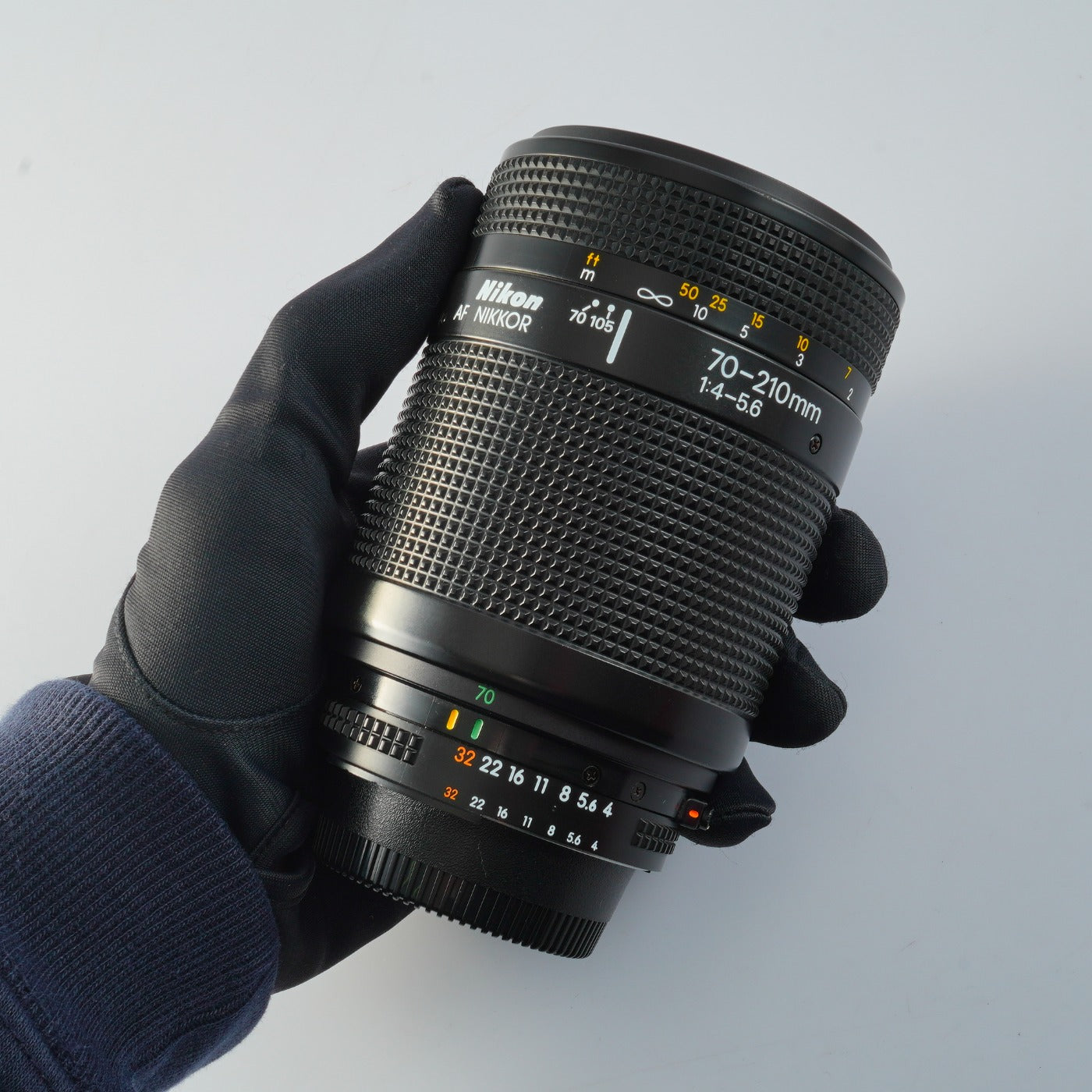 Nikon AF NIKKOR 70-210mm F/4-5.6 ズームレンズ
