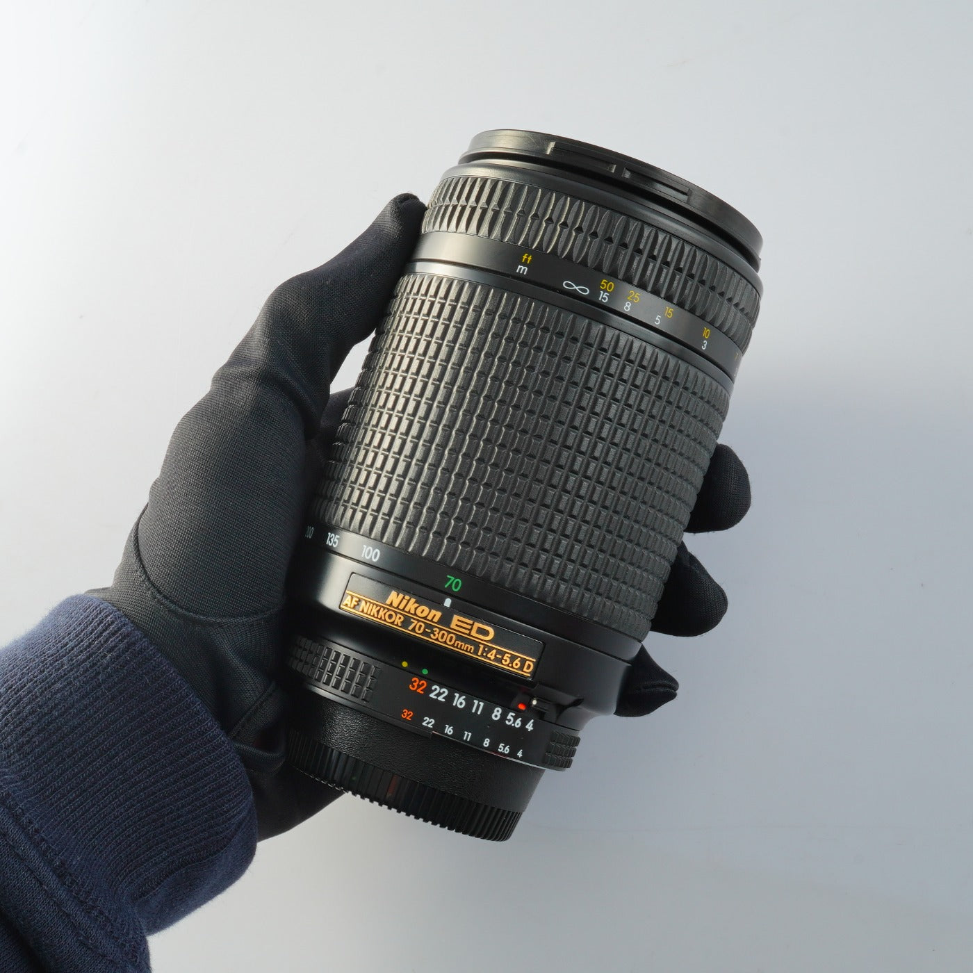 Nikon AF NIKKOR 70-300mm F/4-5.6 D ED ズームレンズ