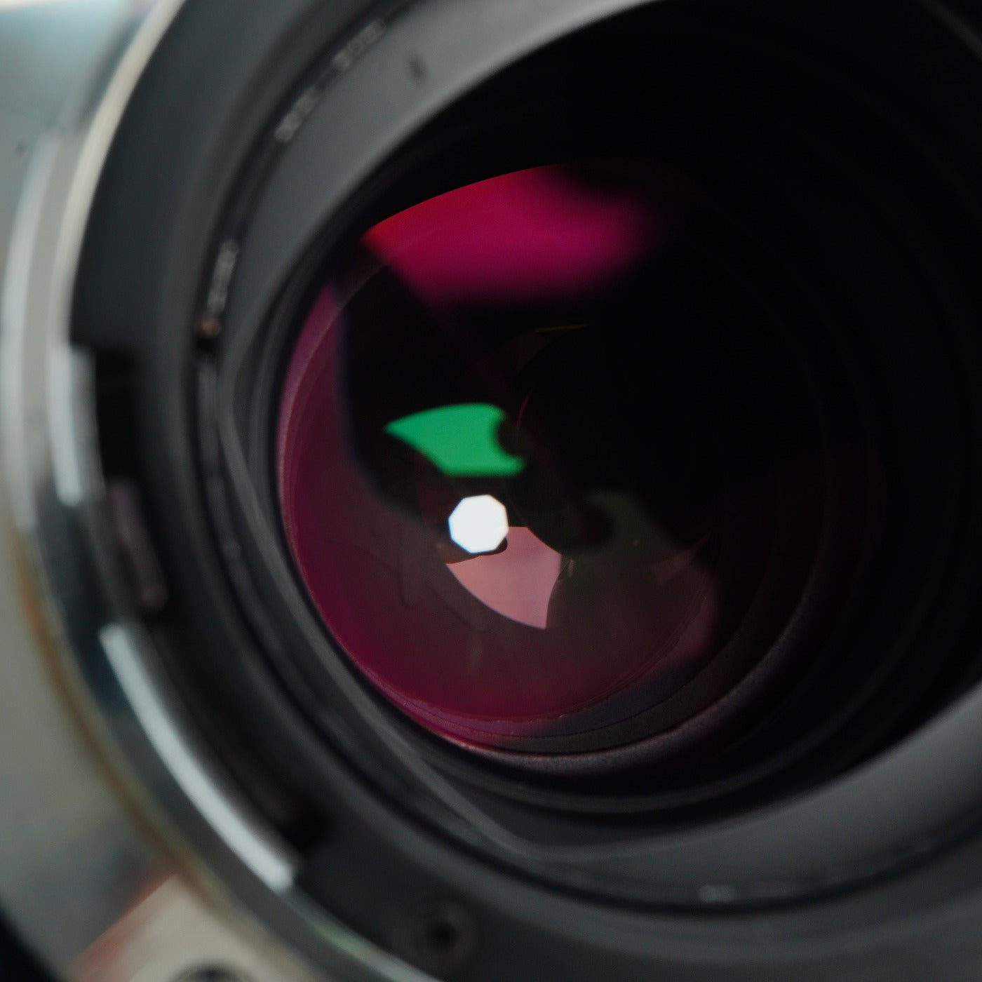 OLYMPUS OM-SYSTEM ZUIKO MC AUTO-T 200mm F/4 単焦点レンズ