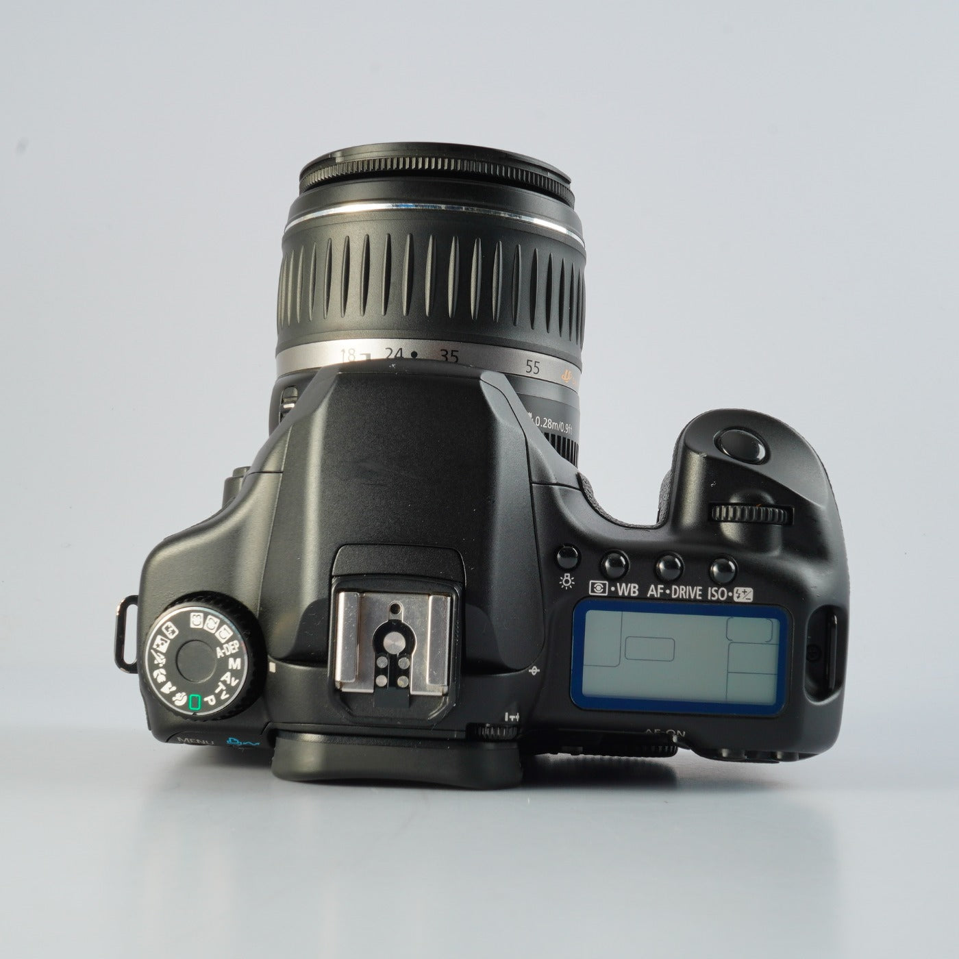 Canon EOS 40D + EF-S 18-55mm F/3.5-5.6 Ⅱ USM + CF 2GB デジタル一眼レフカメラ