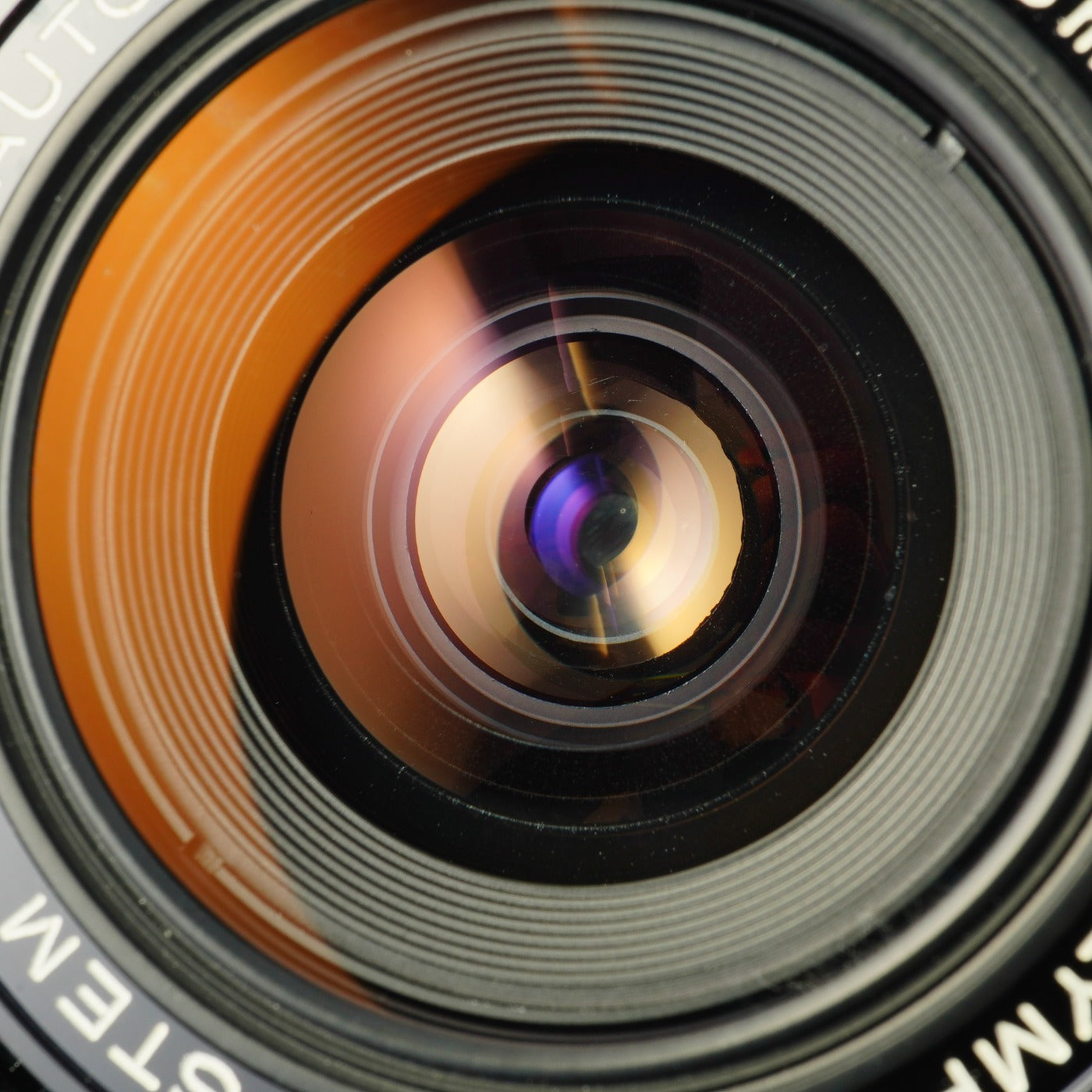 OLYMPUS OM-SYSTEM G.ZUIKO AUTO-W 28mm F/3.5 単焦点レンズ