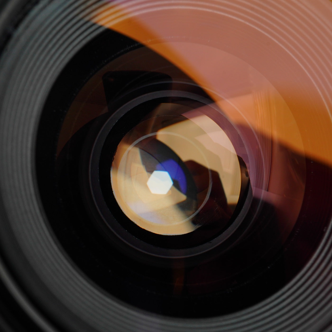 OLYMPUS OM-SYSTEM G.ZUIKO AUTO-W 28mm F/3.5 単焦点レンズ – 山田