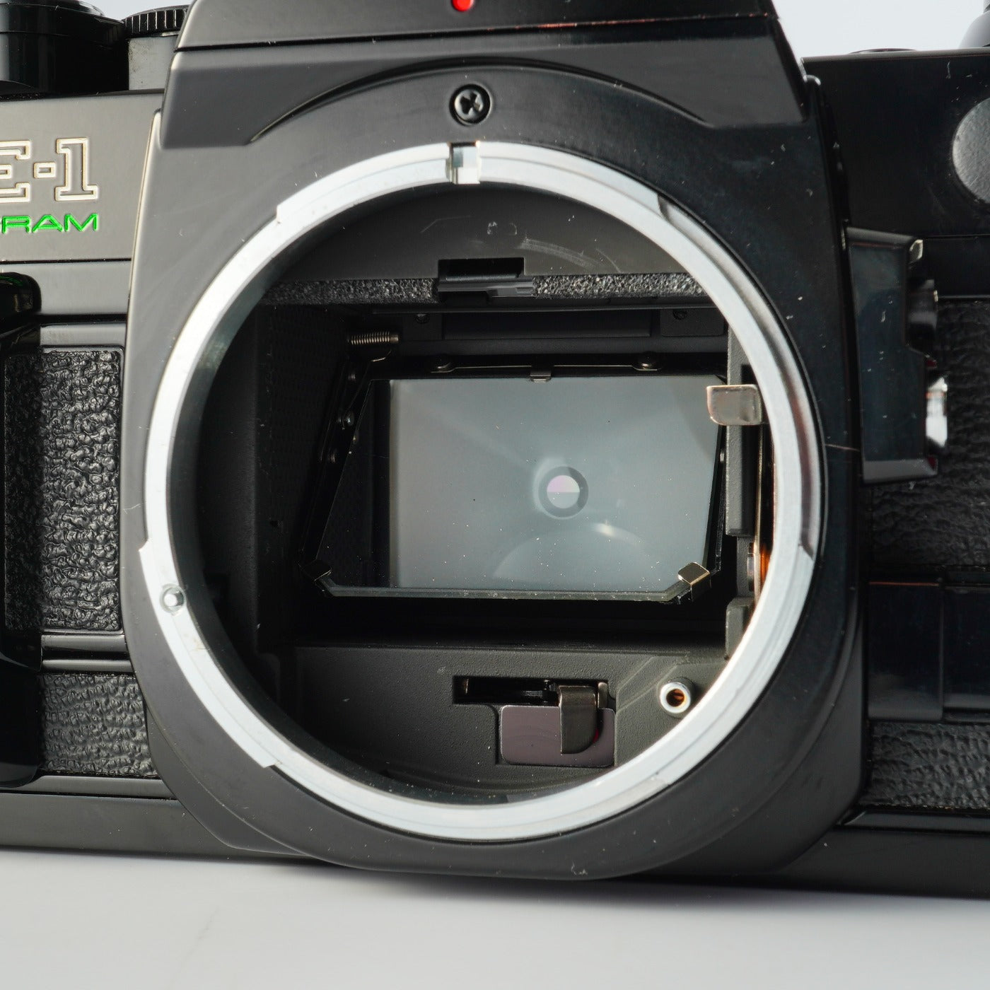 【CLA’d】 Canon AE-1 Program Black + FD 50mm F/1.4 S.S.C. MF フィルム一眼レフカメラ