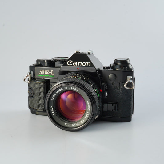 【CLA’d】 Canon AE-1 Program Black + NEW FD 50mm F/1.4 MF フィルム一眼レフカメラ