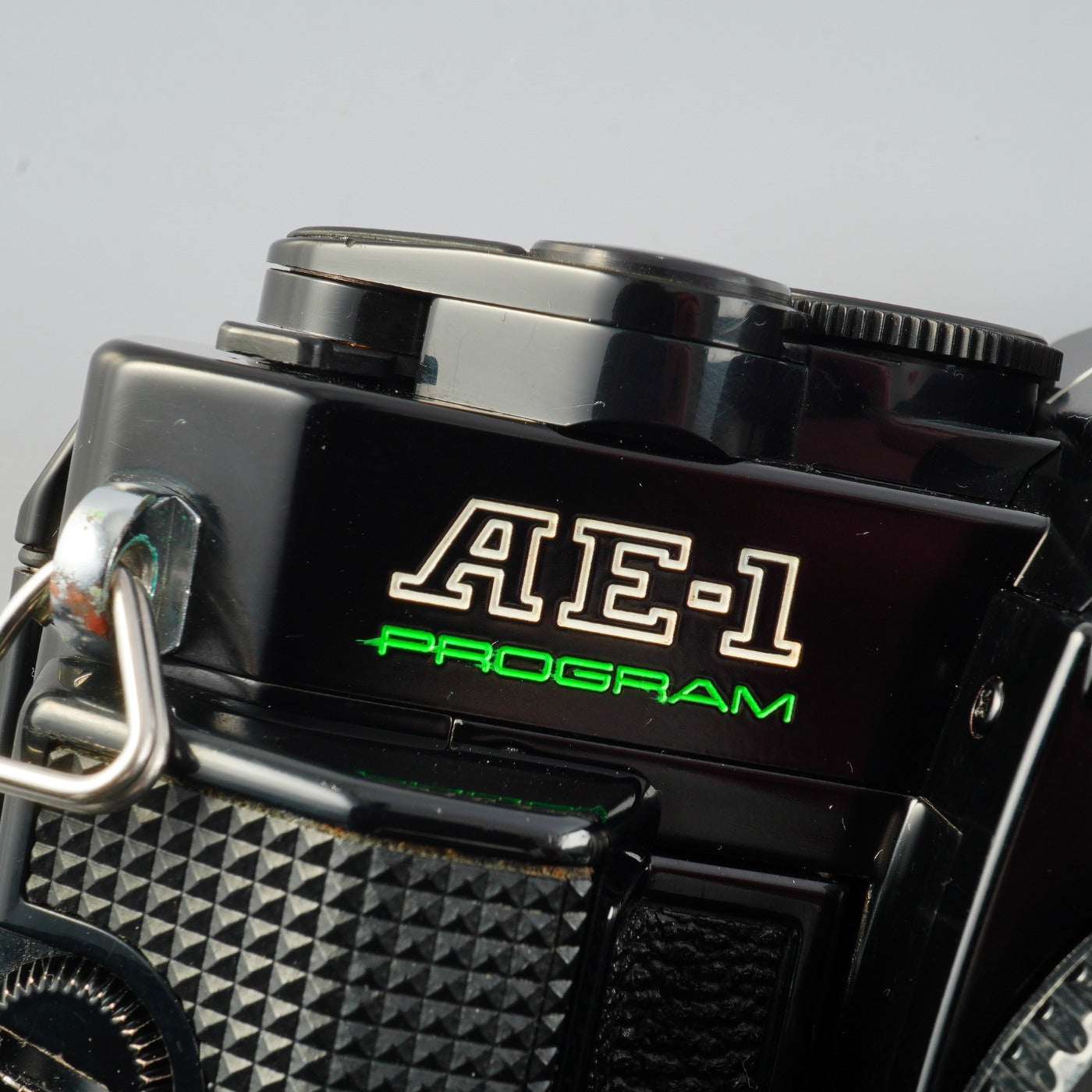 【CLA’d】 Canon AE-1 Program Black + NEW FD 50mm F/1.4 MF フィルム一眼レフカメラ