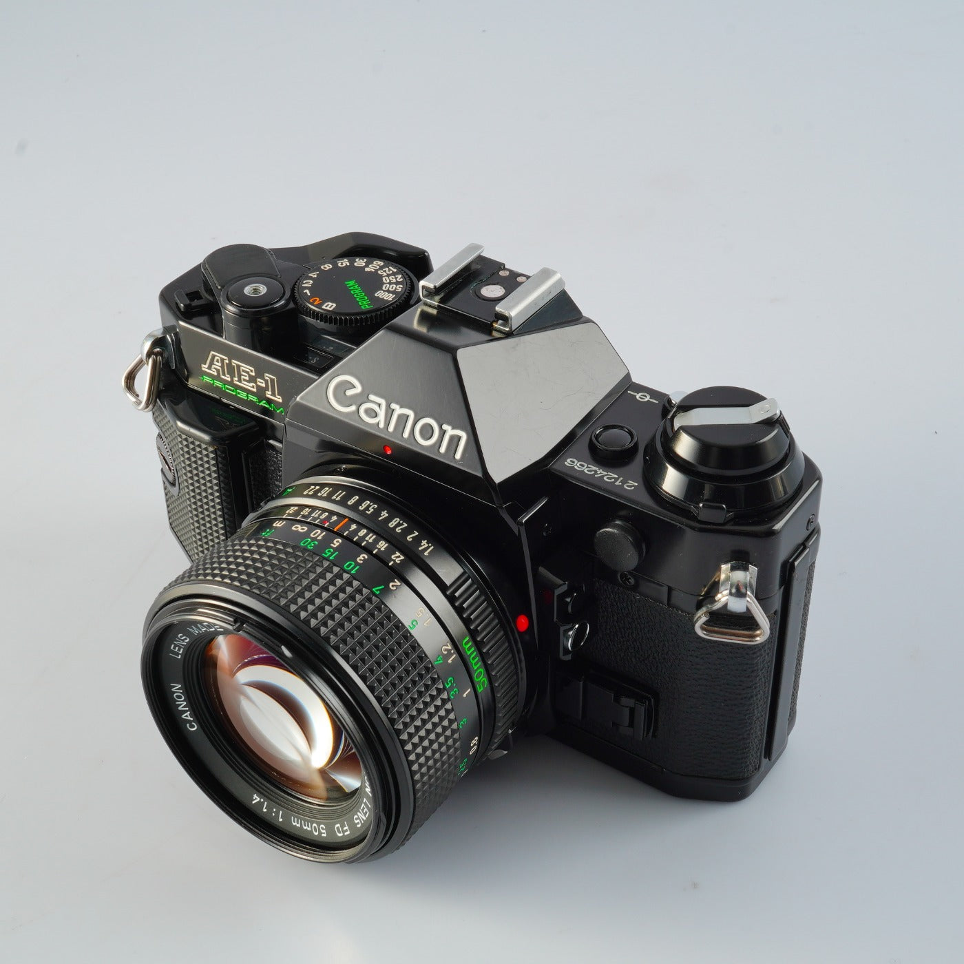 【CLA’d】 Canon AE-1 Program Black + NEW FD 50mm F/1.4 MF フィルム一眼レフカメラ