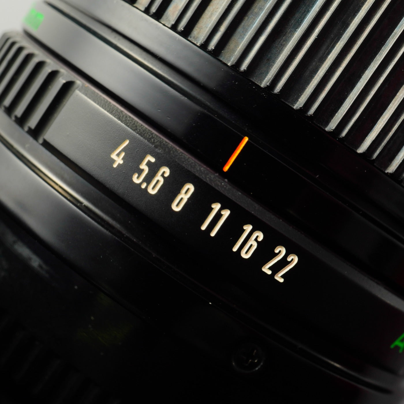 Canon FD 35-70mm F/4 ズームレンズ