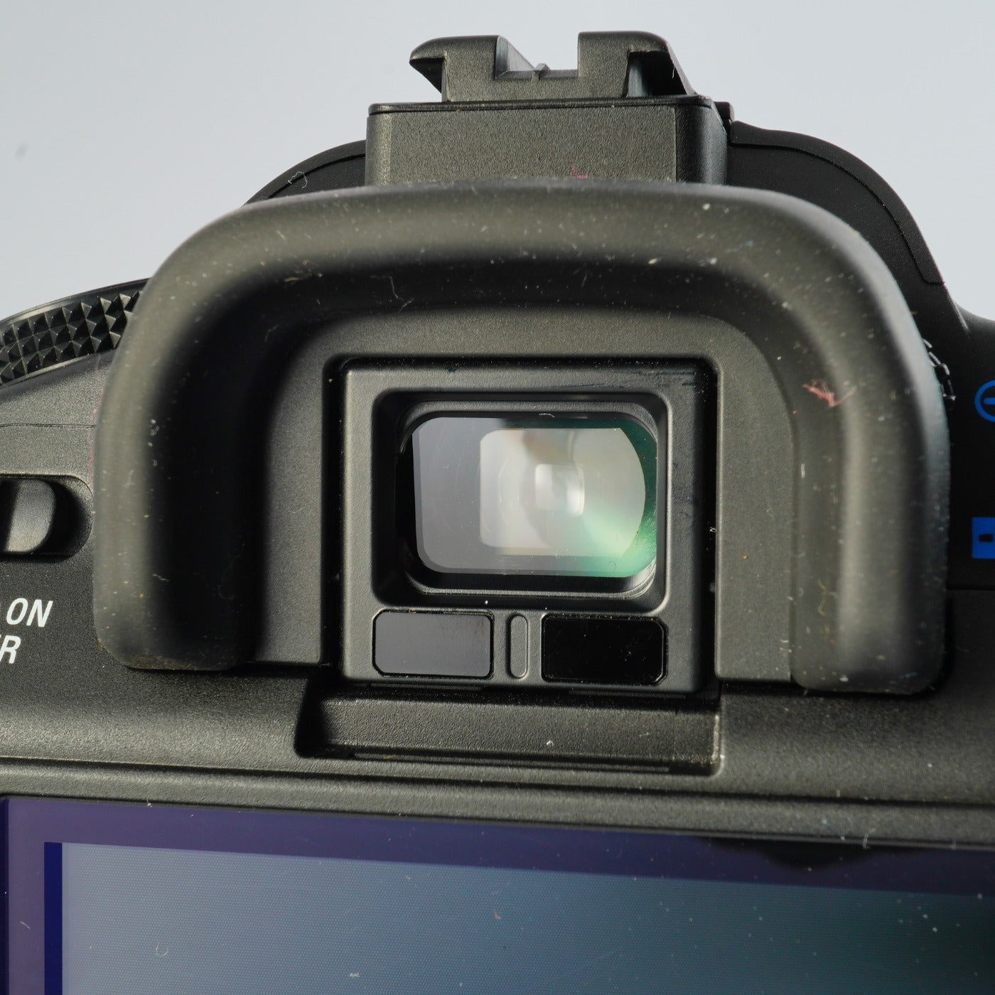 SONY A200 + DT 18-70mm + 75-300mm + CF 2GB デジタル一眼レフカメラ