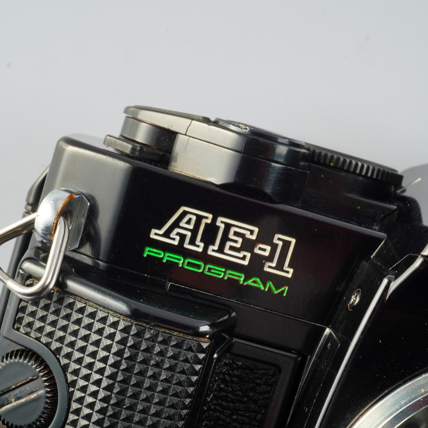 【CLA’d】 Canon AE-1 Program Black + NEW FD 50mm F/1.4 MF フィルム一眼レフカメラ