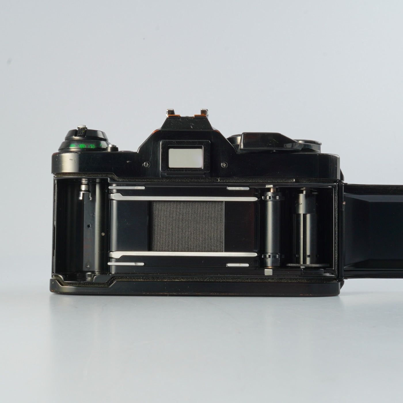 【CLA’d】 Canon AE-1 Program Black + NEW FD 50mm F/1.4 MF フィルム一眼レフカメラ