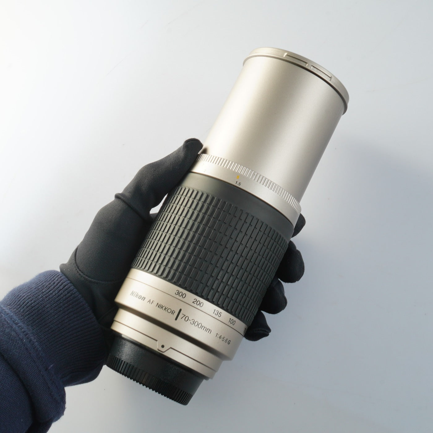 Nikon AF NIKKOR 70-300mm F/4-5.6 G Silver ズームレンズ