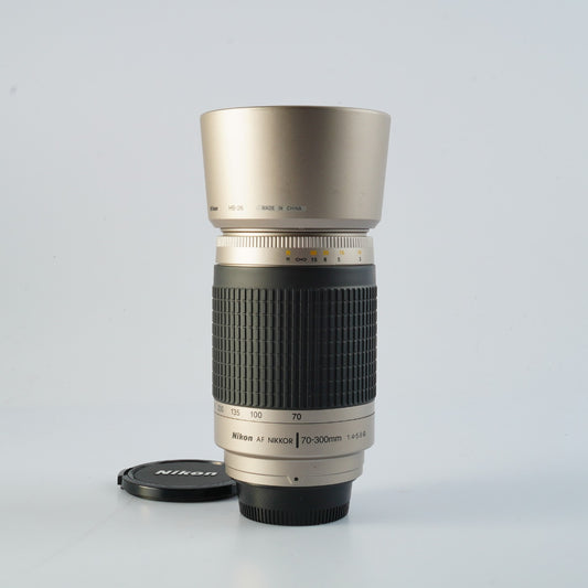 Nikon AF NIKKOR 70-300mm F/4-5.6 G Silver ズームレンズ