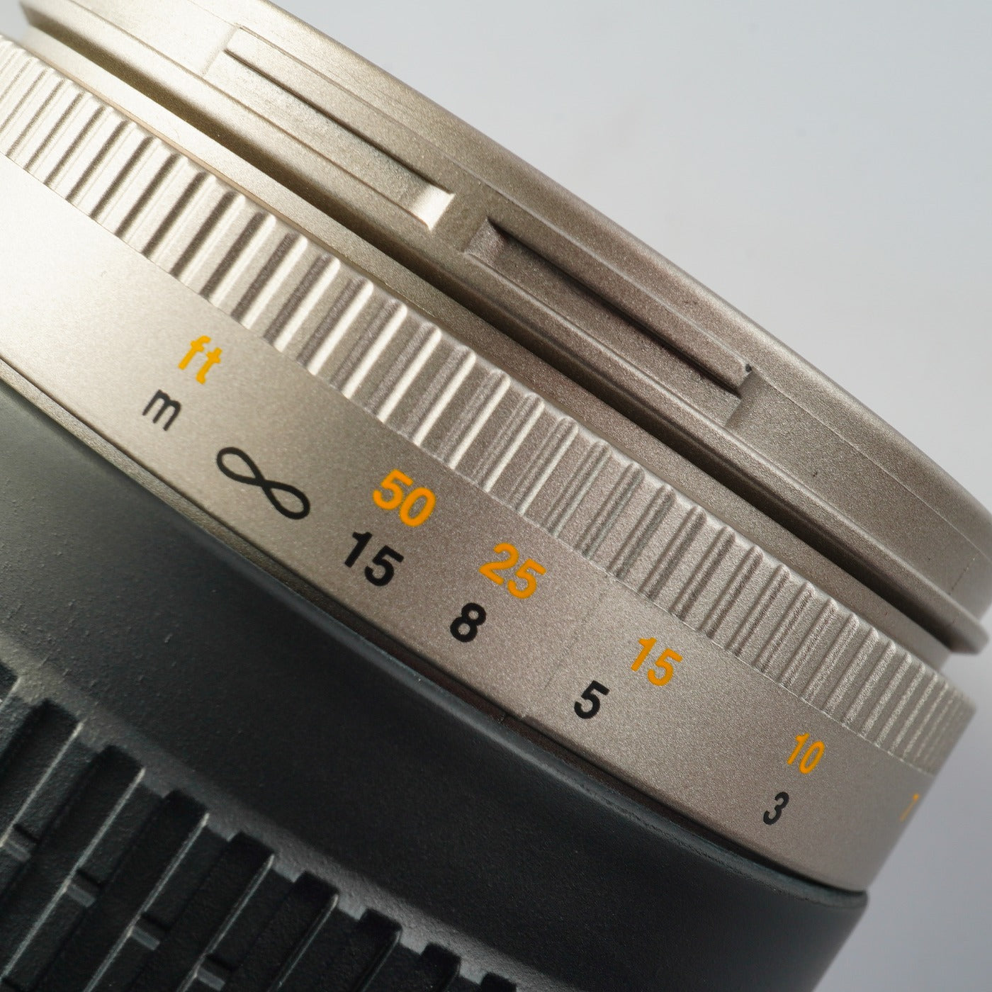 Nikon AF NIKKOR 70-300mm F/4-5.6 G Silver ズームレンズ