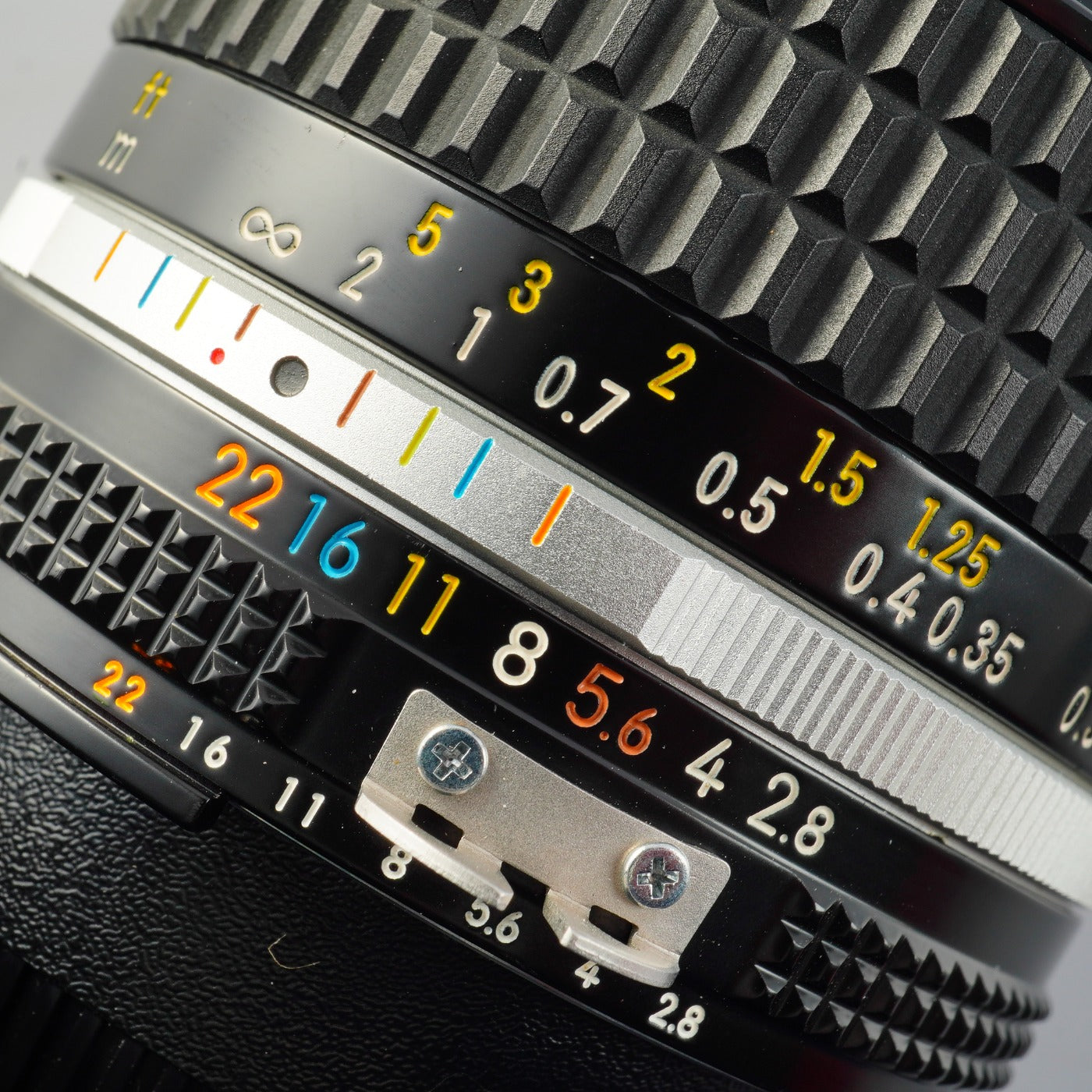 Nikon Ai-S NIKKOR 24mm F/2.8 単焦点レンズ