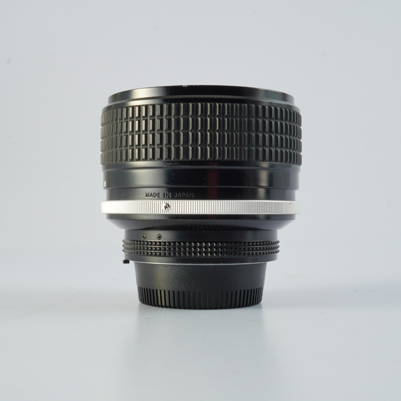 Nikon Ai-S Nikkor 85mm F/1.4 単焦点レンズ