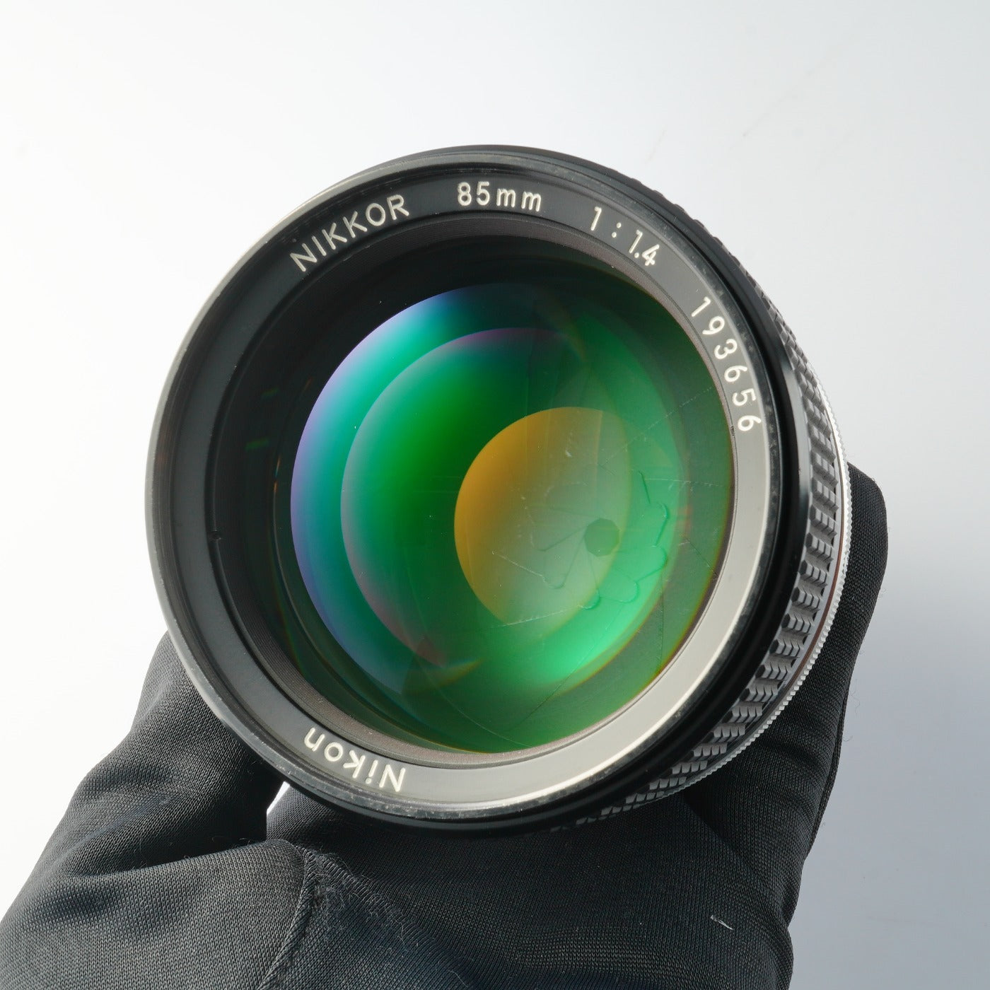 Nikon Ai-S Nikkor 85mm F/1.4 単焦点レンズ