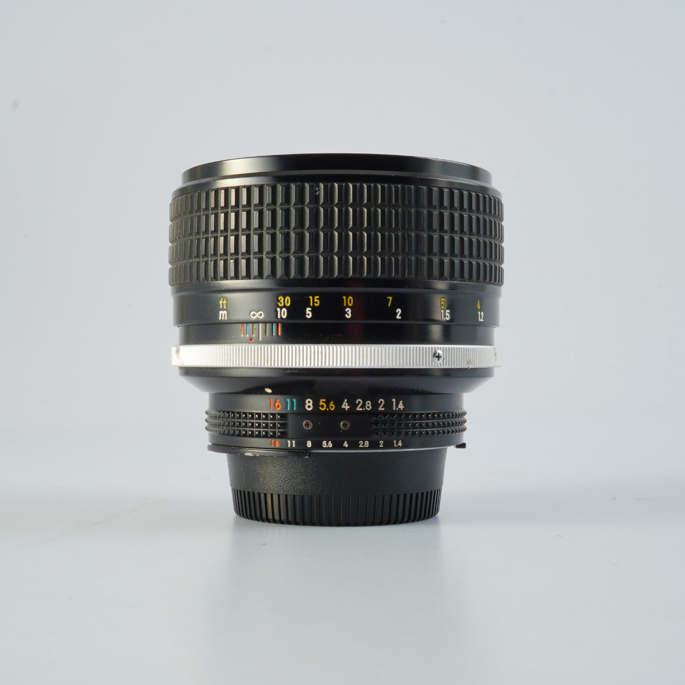 Nikon Ai-S Nikkor 85mm F/1.4 単焦点レンズ