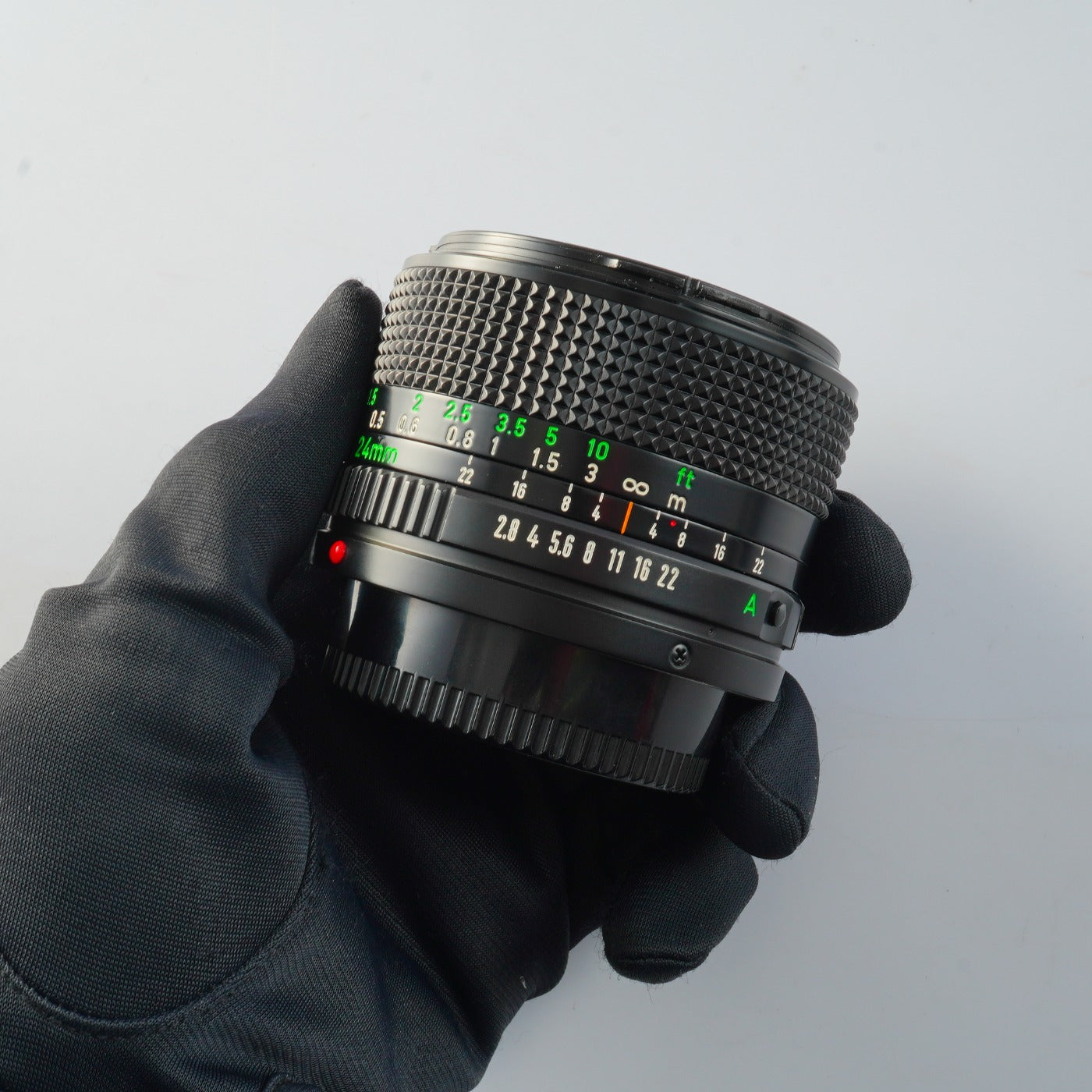 Canon New FD NFD 24mm F/2.8 単焦点レンズ