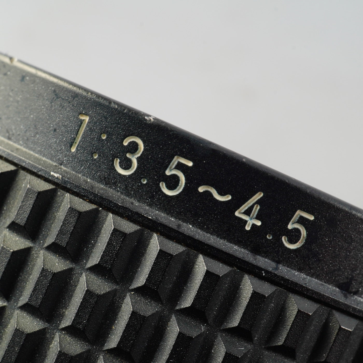 Nikon Ai-S Zoom Nikkor 28-85mm F/3.5-4.5 ズームレンズ