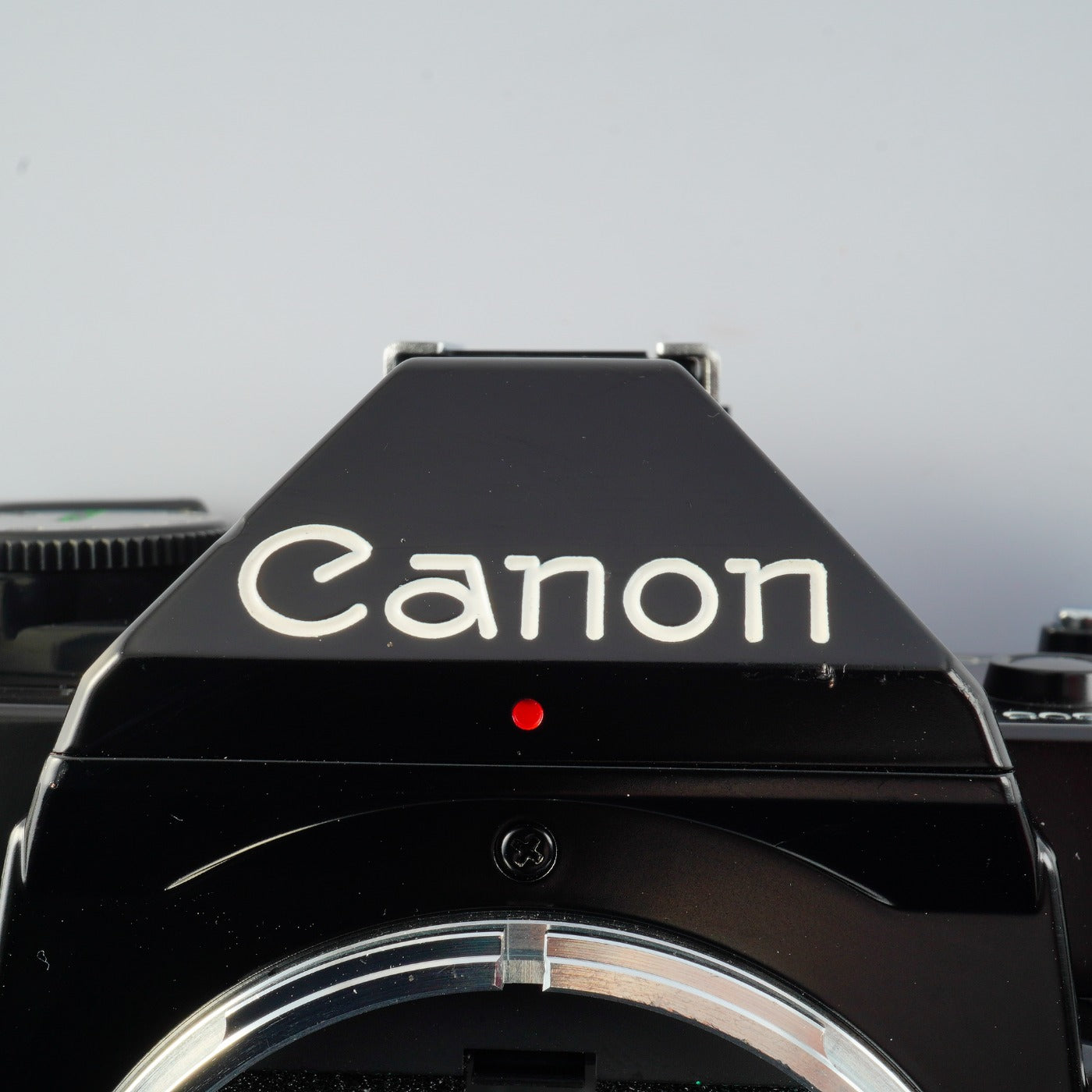 【CLA’d】 Canon AE-1 Program Black + FD 50mm F/1.4 S.S.C. MF フィルム一眼レフカメラ