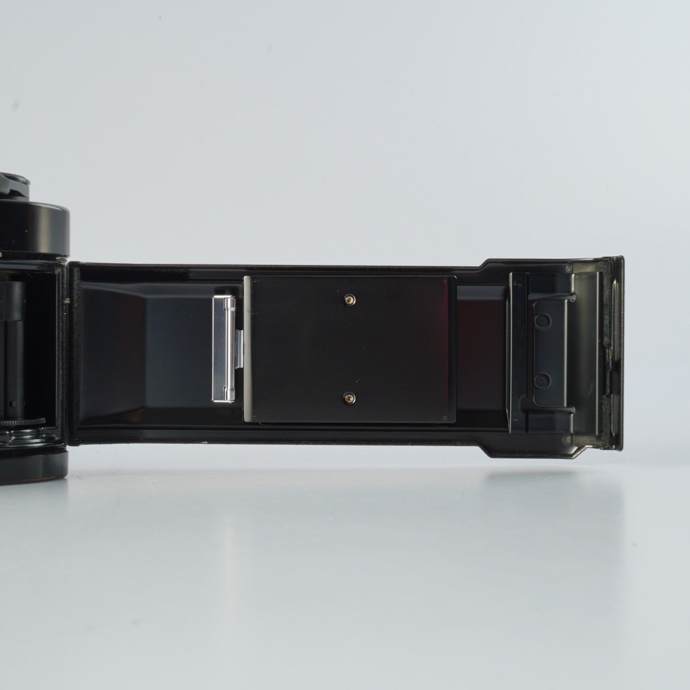 【CLA’d】 Canon AE-1 Program Black + FD 50mm F/1.4 S.S.C. MF フィルム一眼レフカメラ