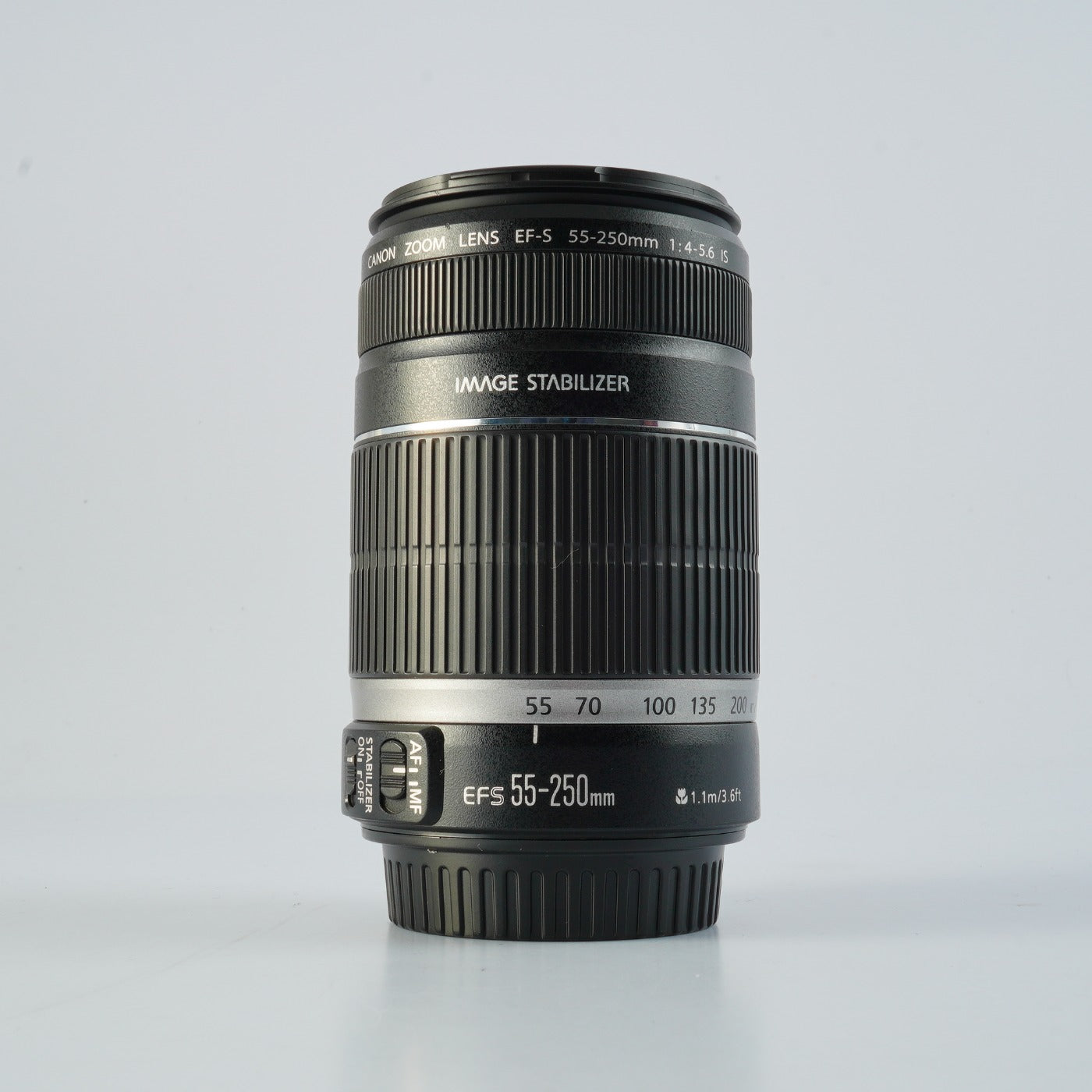 Canon EF-S 55-250mm F/4-5.6 IS ズームレンズ