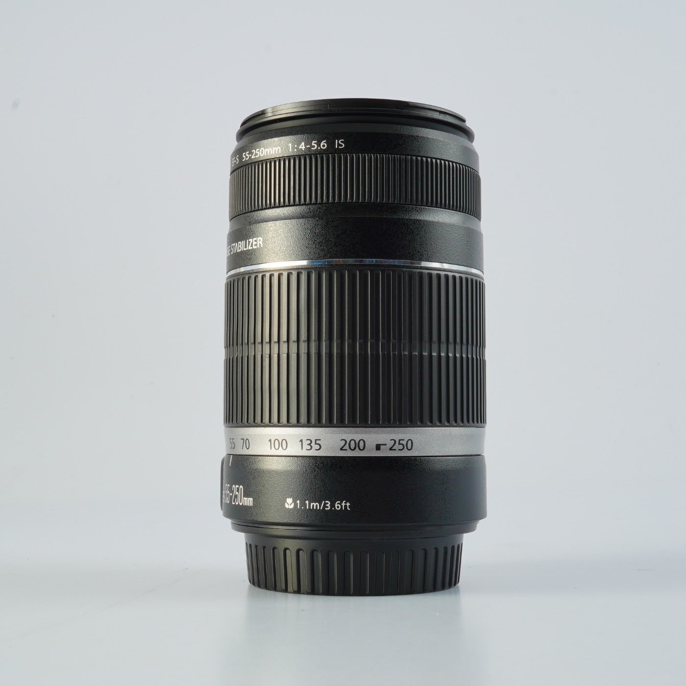 Canon EF-S 55-250mm F/4-5.6 IS ズームレンズ