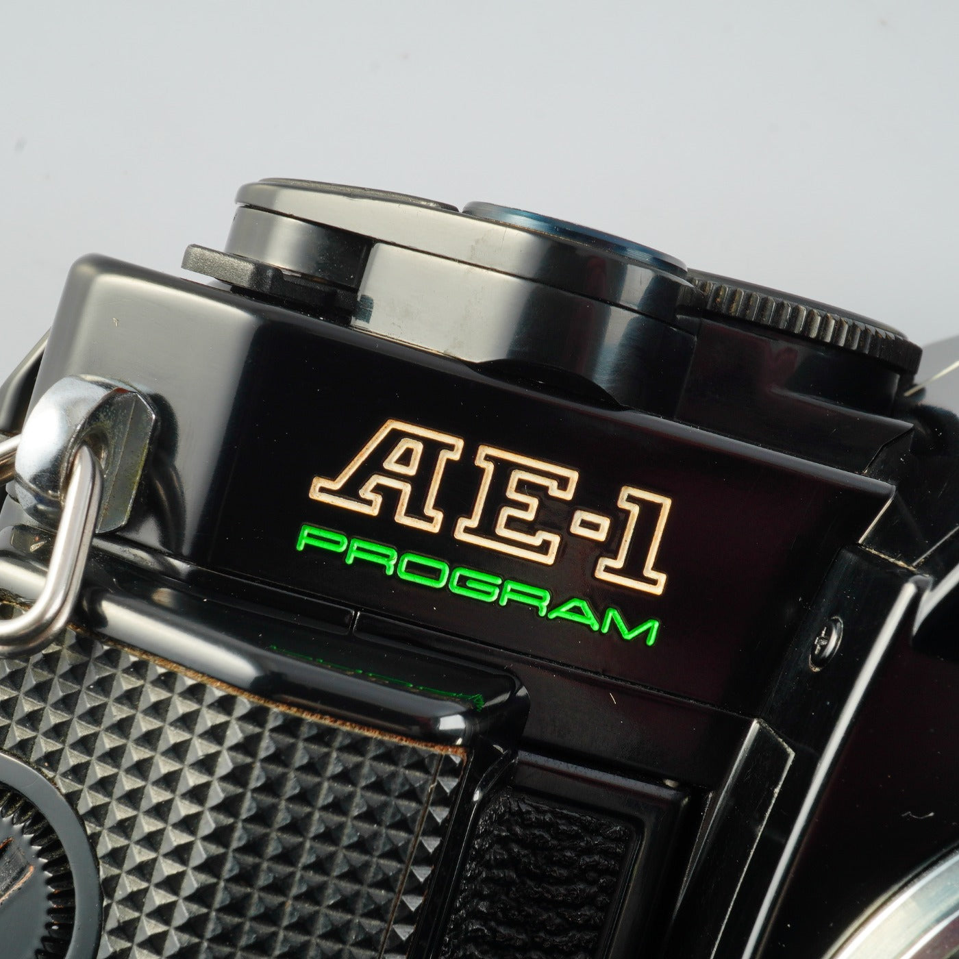 【CLA’d】 Canon AE-1 Program Black + New FD 50mm F/1.4 MF フィルム一眼レフカメラ