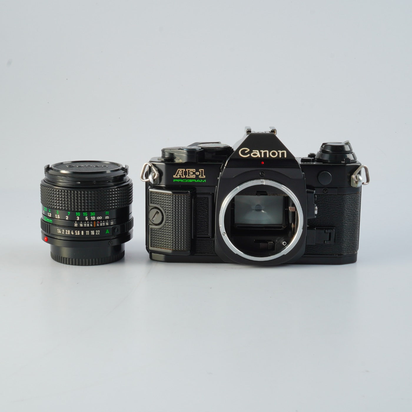 【CLA’d】 Canon AE-1 Program Black + New FD 50mm F/1.4 MF フィルム一眼レフカメラ