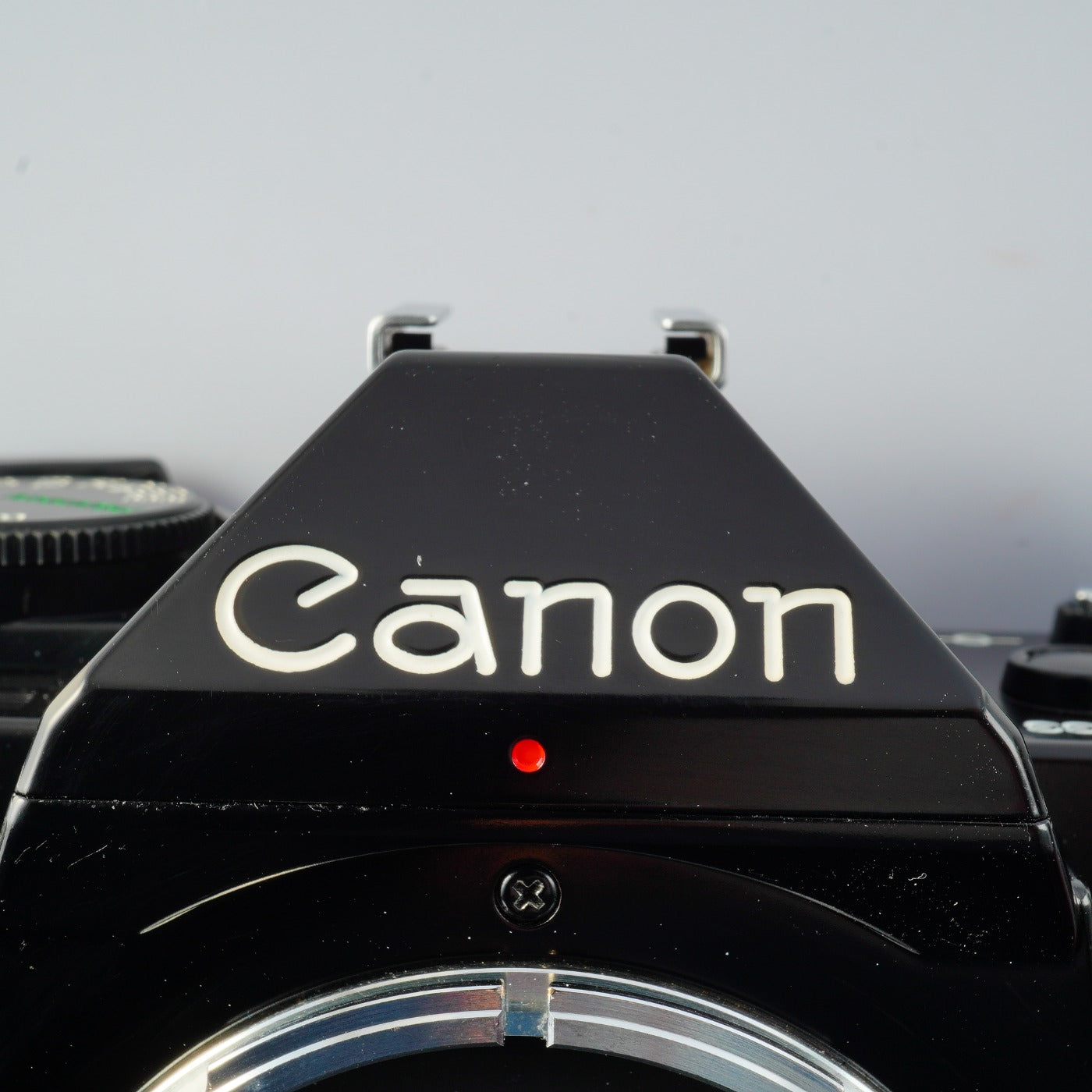 【CLA’d】 Canon AE-1 Program Black + New FD 50mm F/1.4 MF フィルム一眼レフカメラ