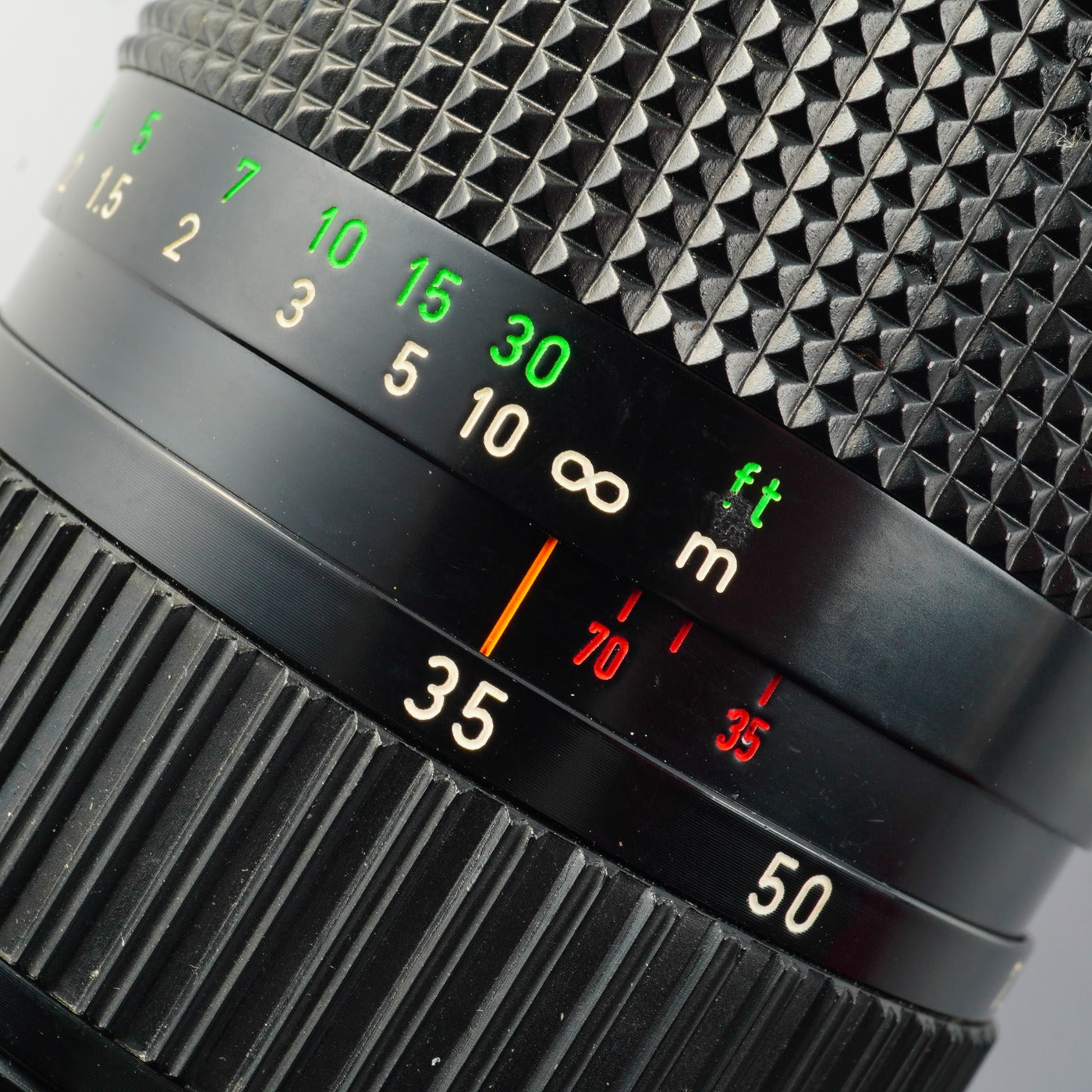 Canon FD 35-70mm F/4 ズームレンズ