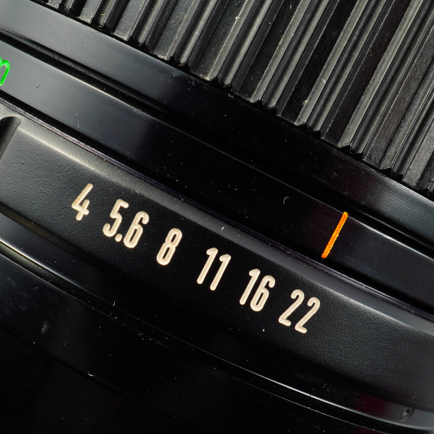 Canon FD 35-70mm F/4 ズームレンズ