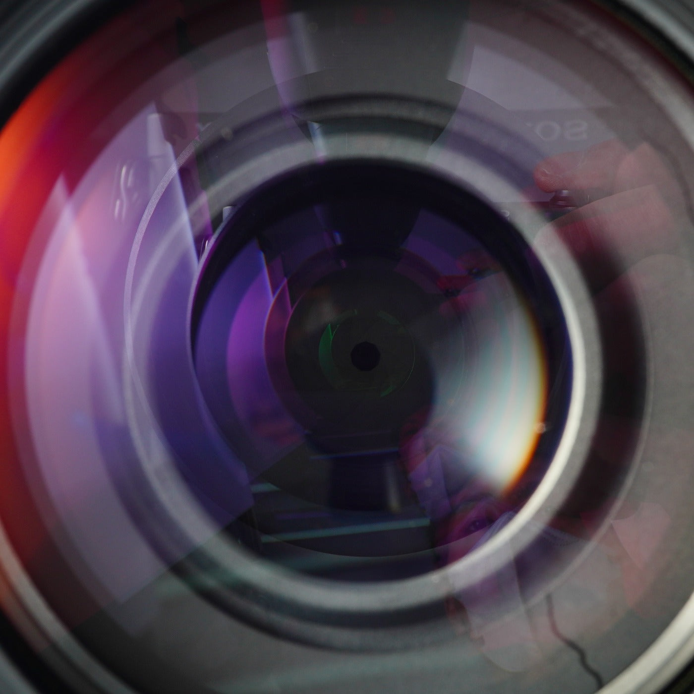 Nikon AF NIKKOR 70-300mm F/4-5.6 D ズームレンズ