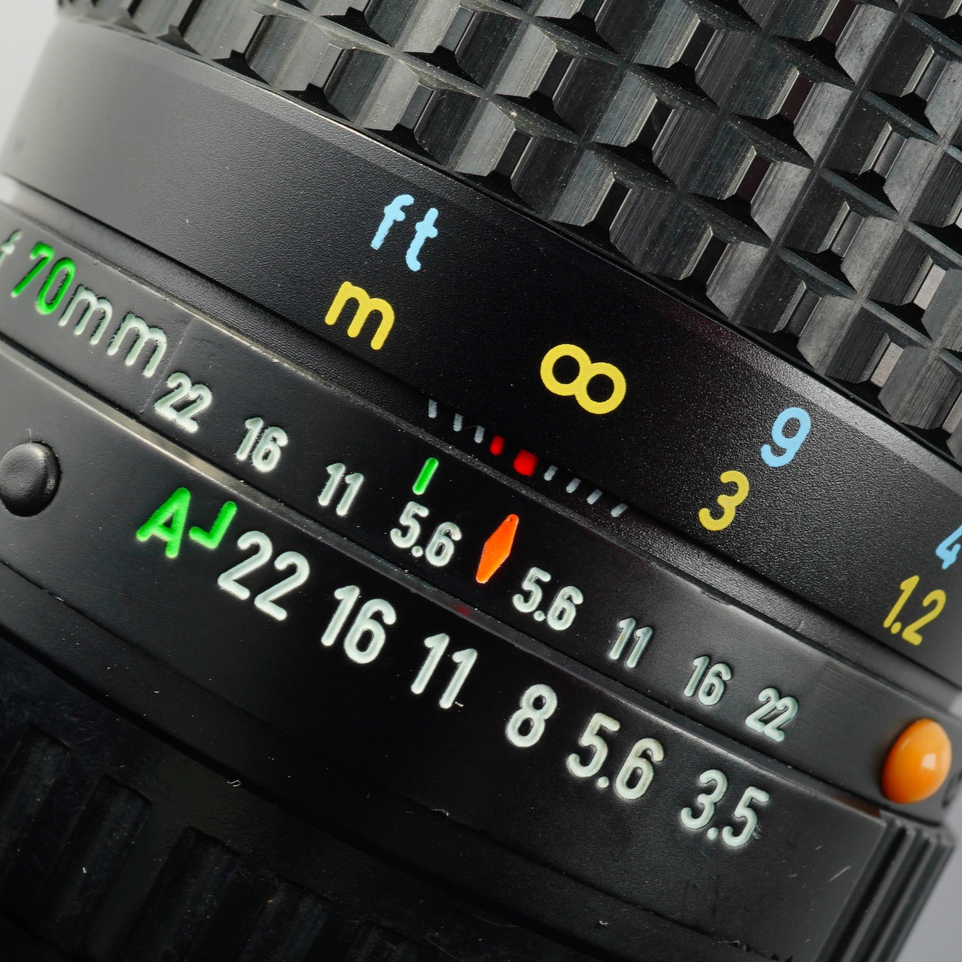 SMC PENTAX A ZOOM 35-70mm F/3.5-4.5 (Pentax K用) ズームレンズ