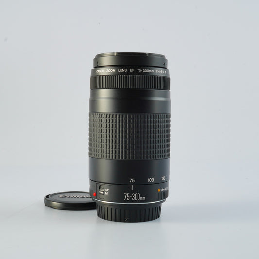 Canon EF 75-300mm F/4-5.6 Ⅱ ズームレンズ