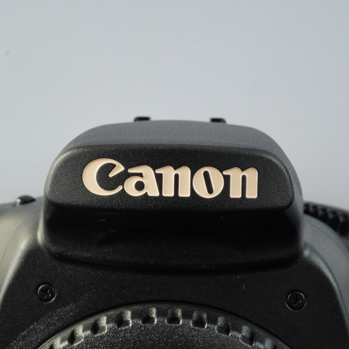 Canon EOS 20D + EF-S 18-55mm F/3.5-5.6Ⅱ USM + CF 2GB デジタル一眼レフカメラ